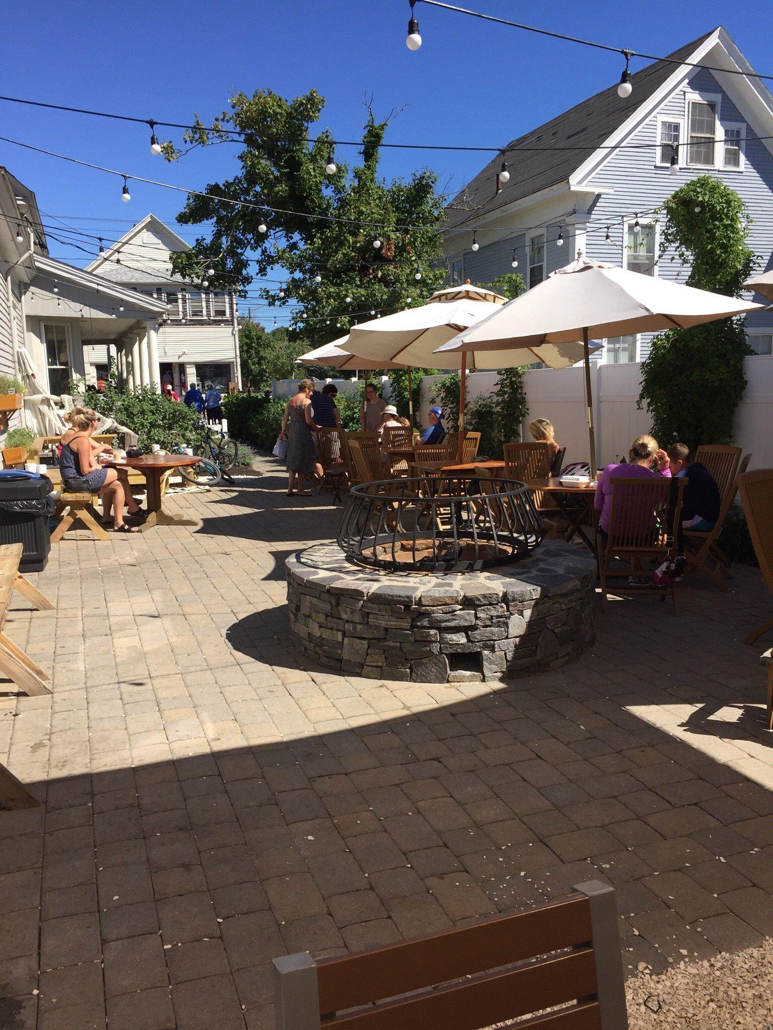 Perks Coffee Shop & Beer Garden