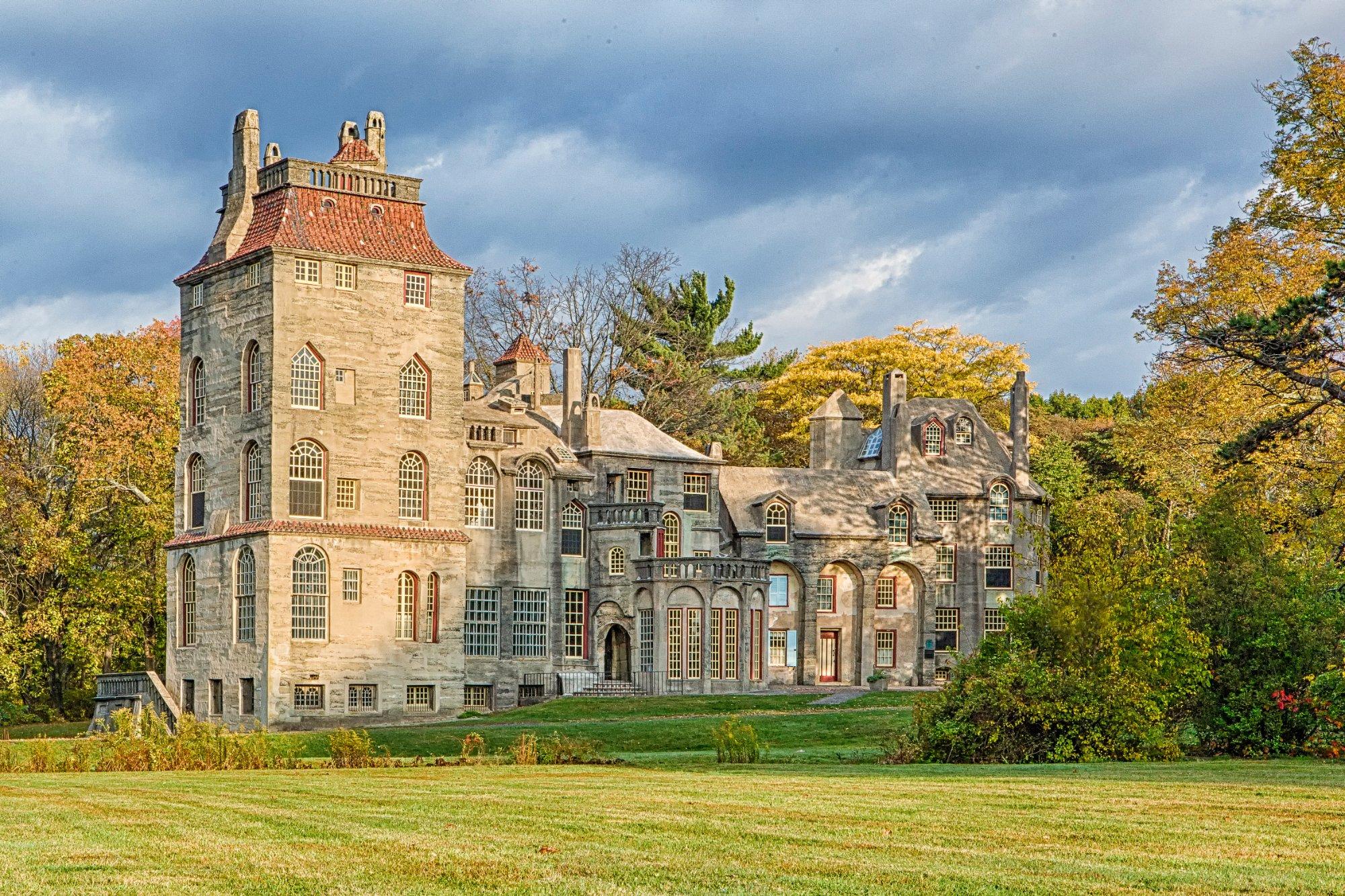 Fonthill Castle