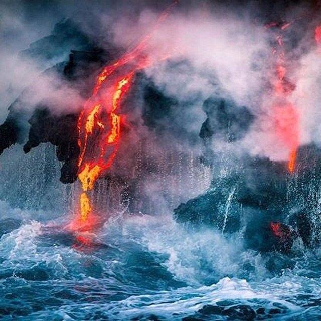 Hawaiian Lava Boat Tours