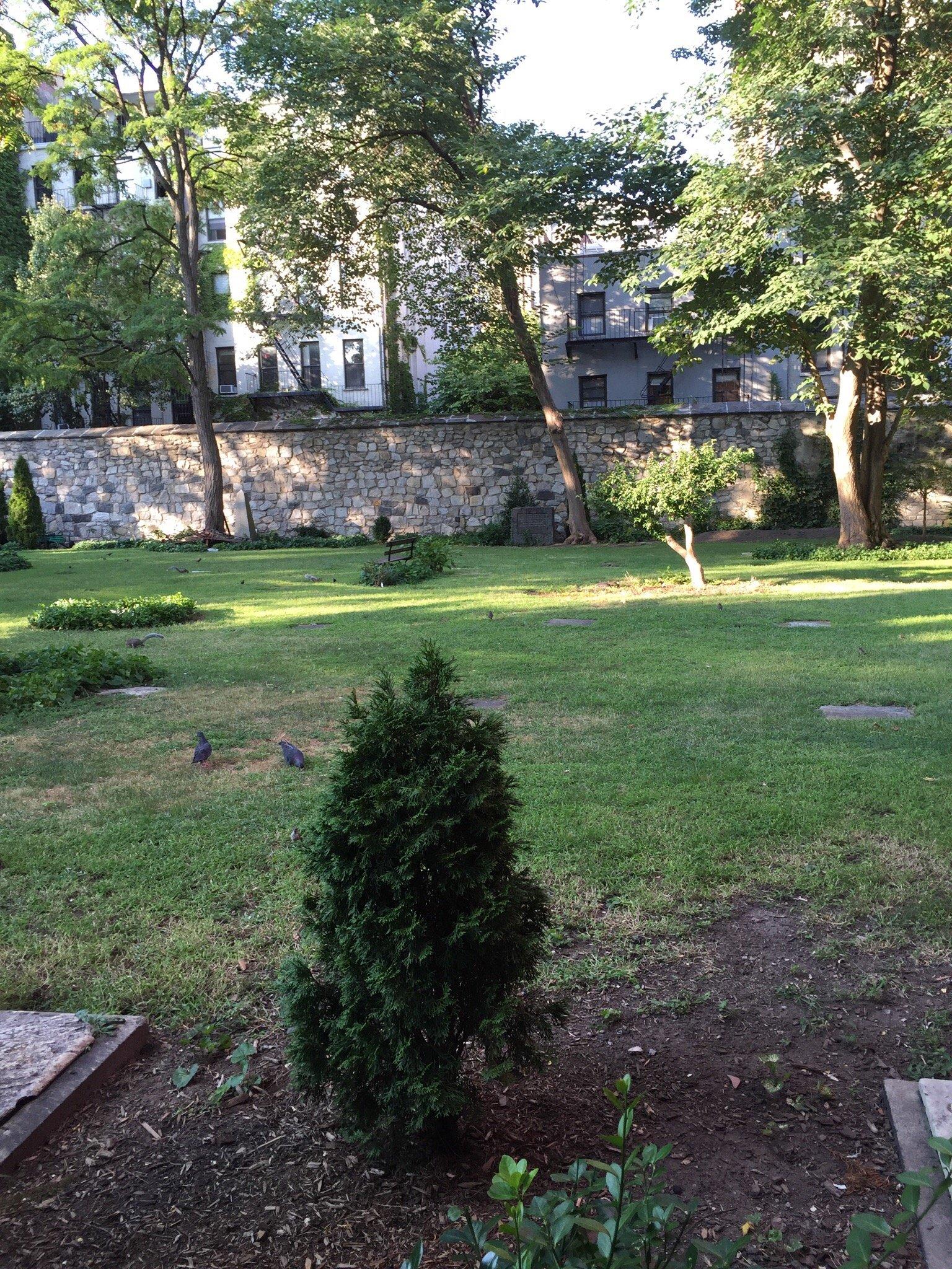 New York Marble Cemetery