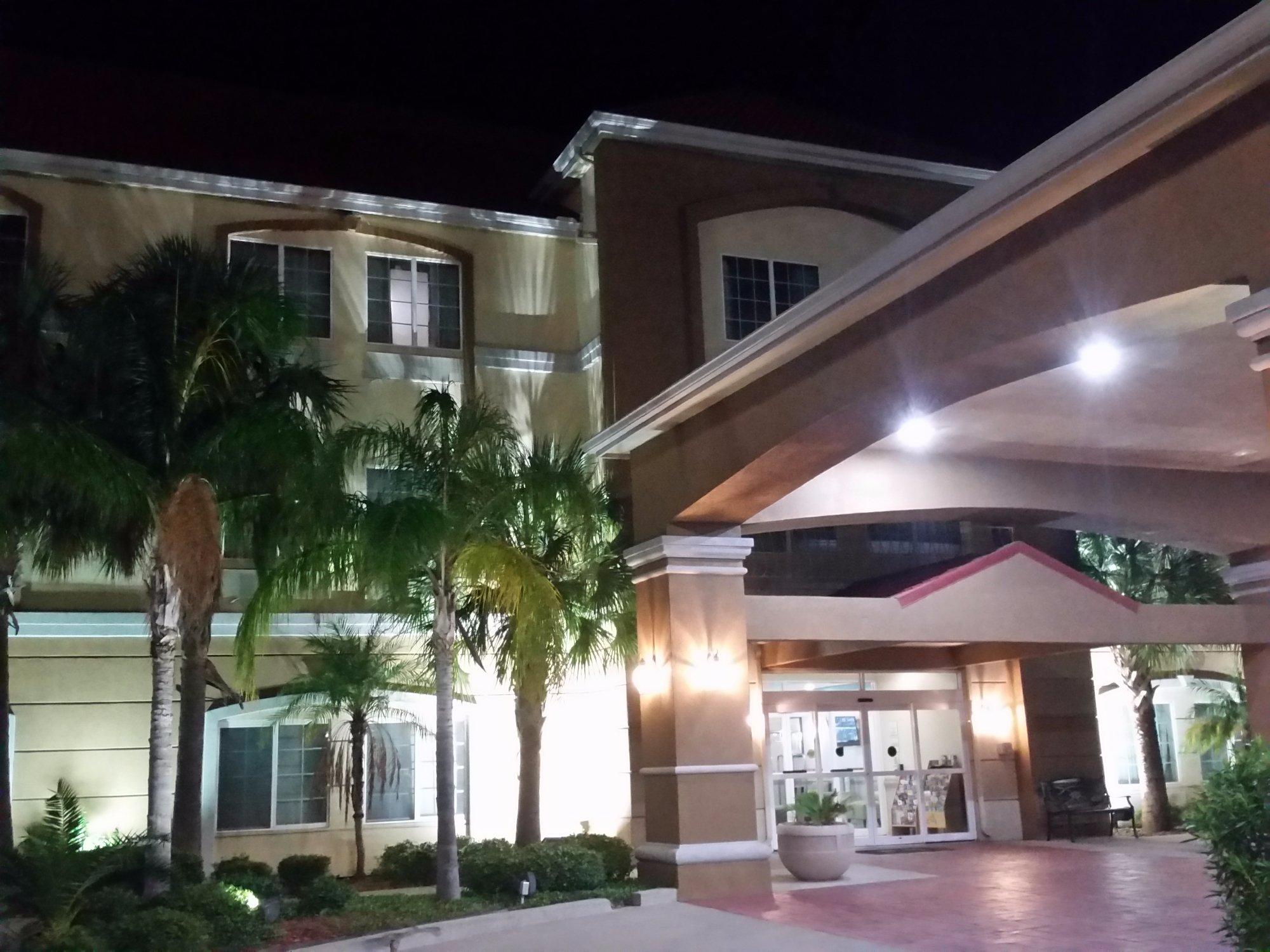 La Quinta Inn & Suites By Wyndham Corpus Christi Airport