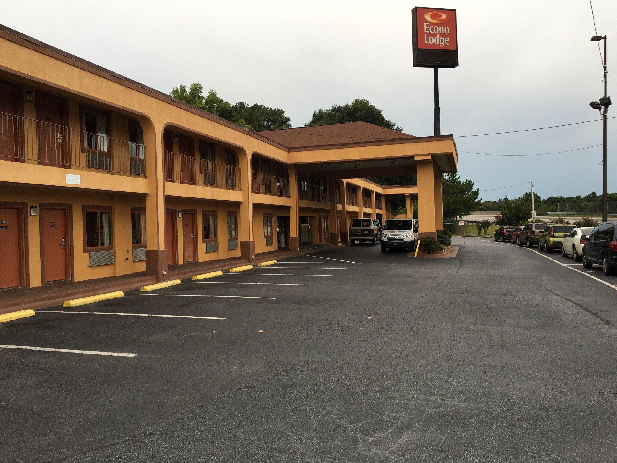 Econo Lodge Atlanta Airport East