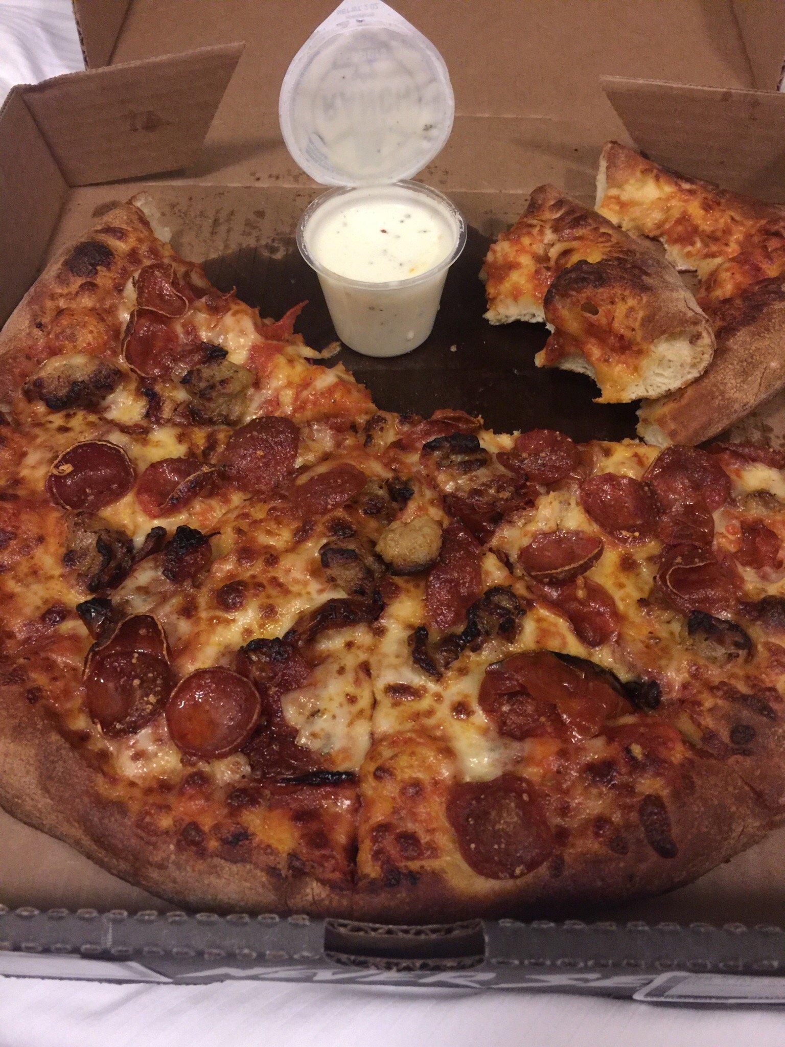 Toppers Pizza