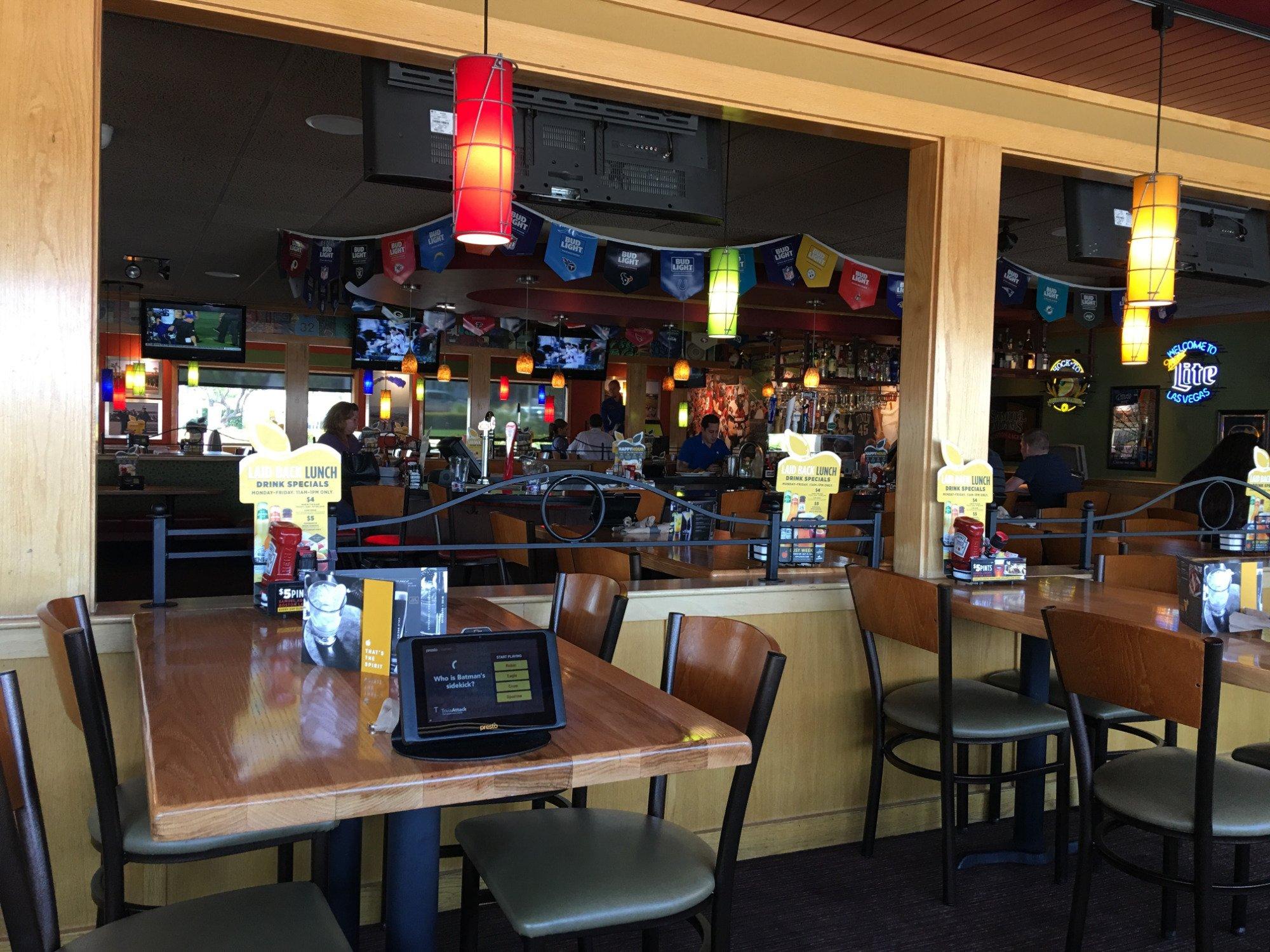 Applebee's Grill + Bar