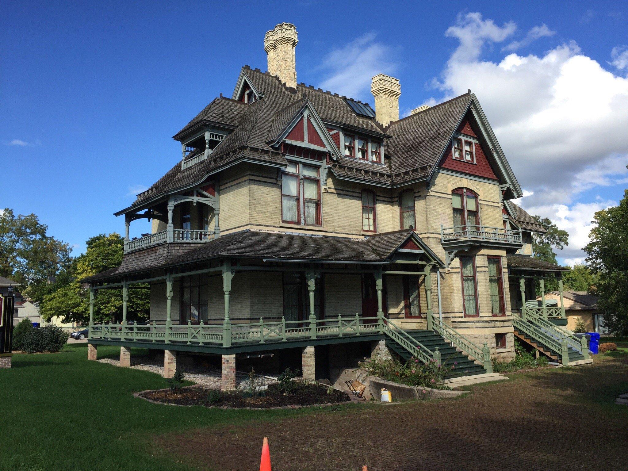 Hearthstone Historic House Museum