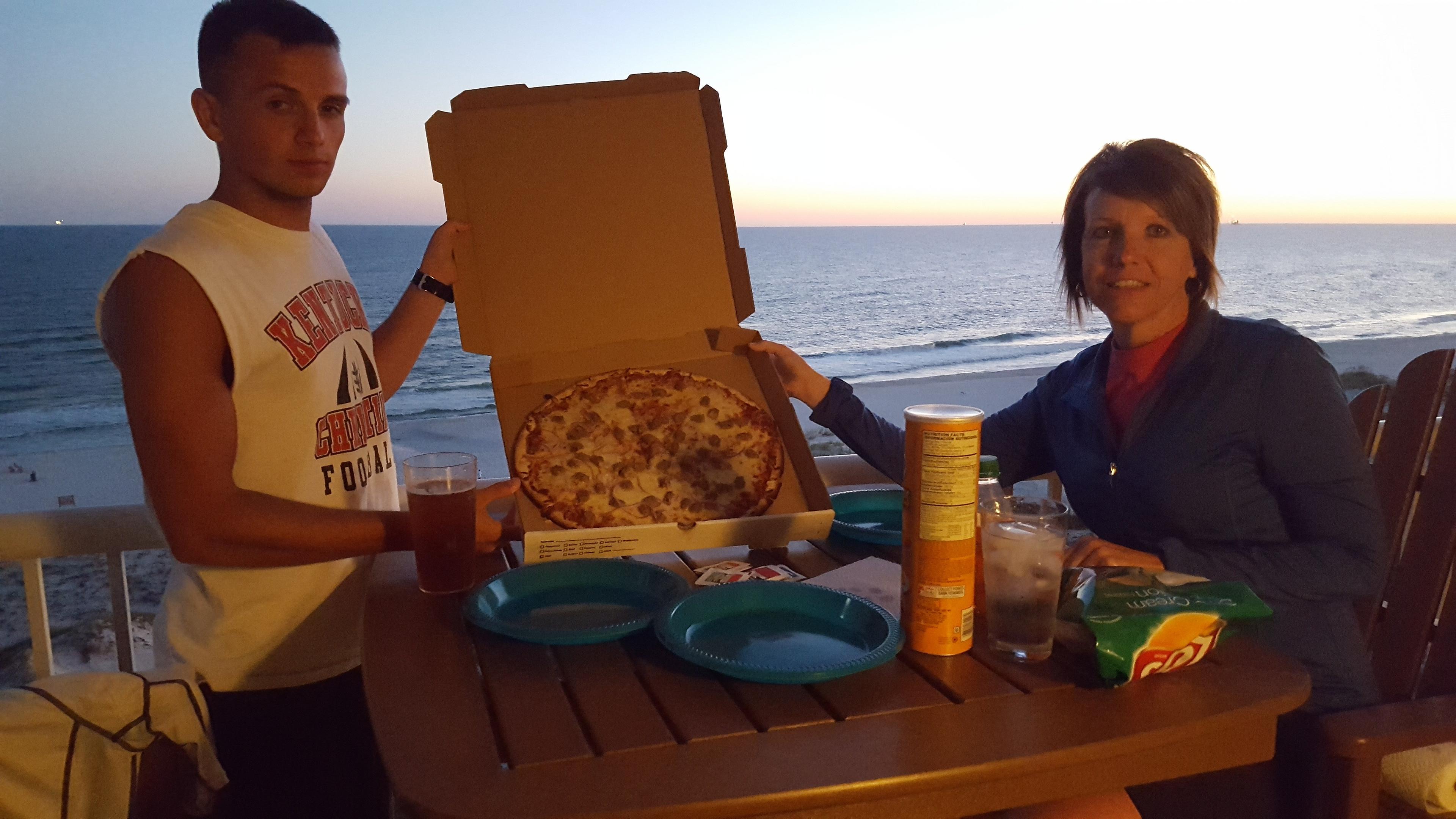 Fort Morgan Pizza