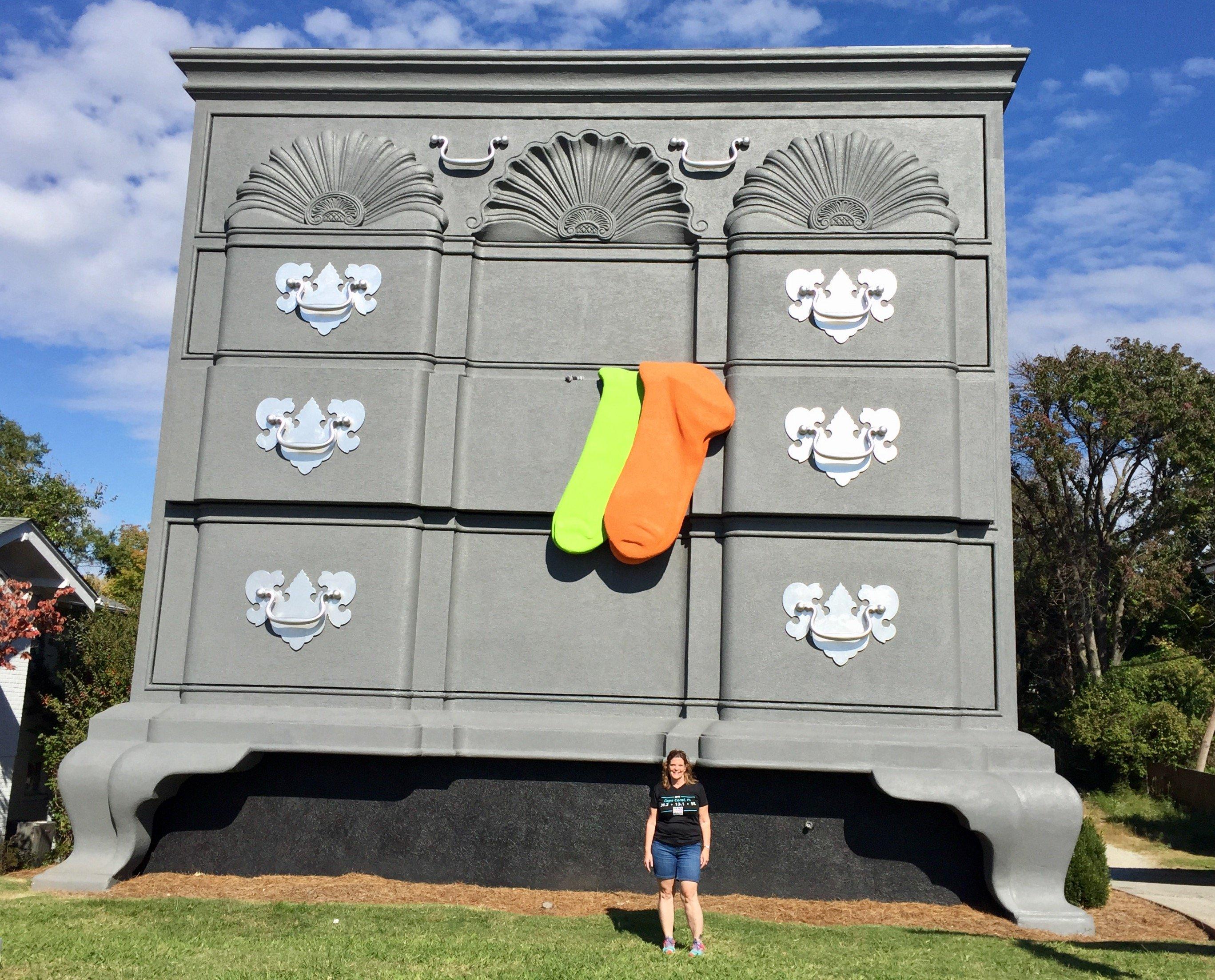 World's Largest Chest of Drawers