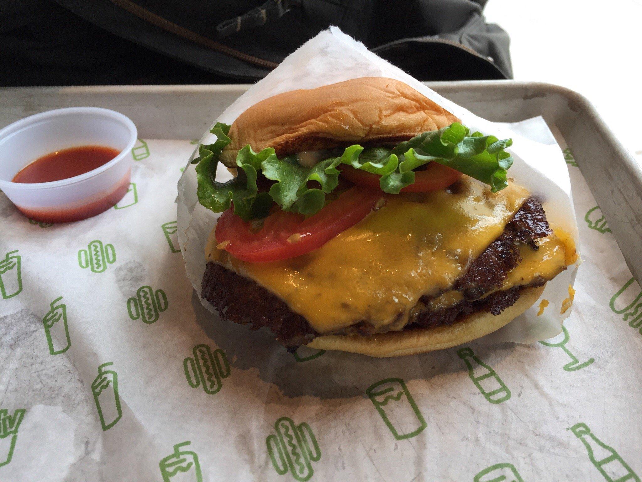 Shake Shack Cross County