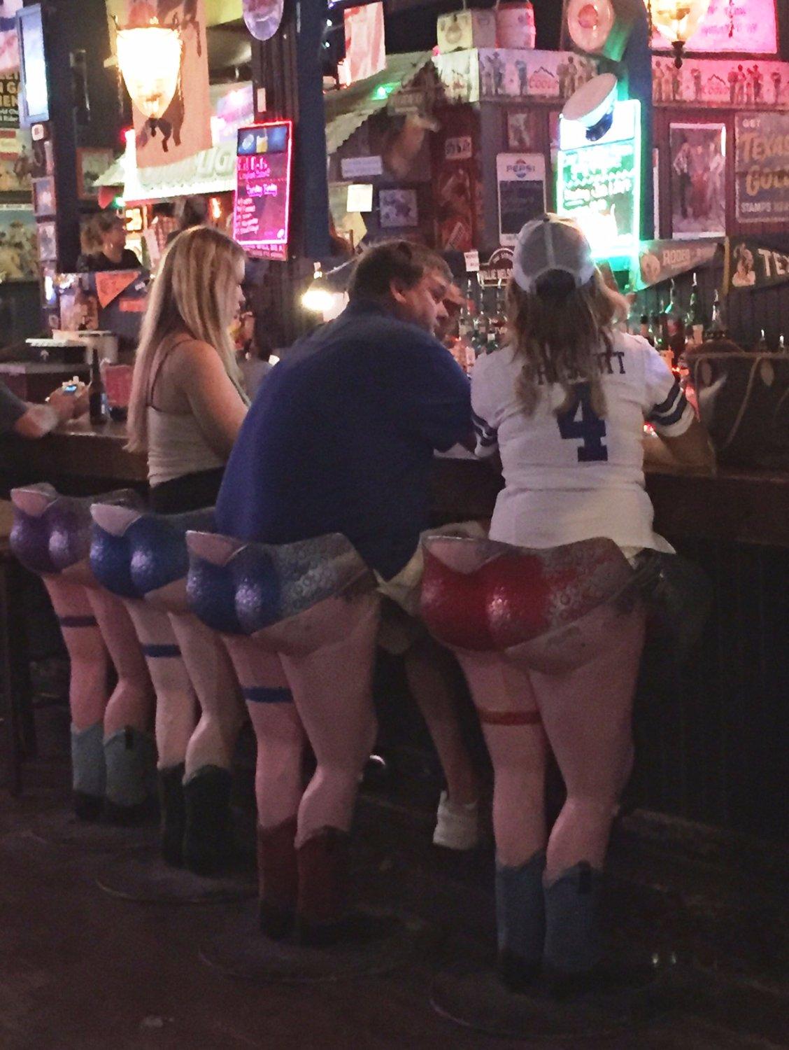 Longhorn Saloon