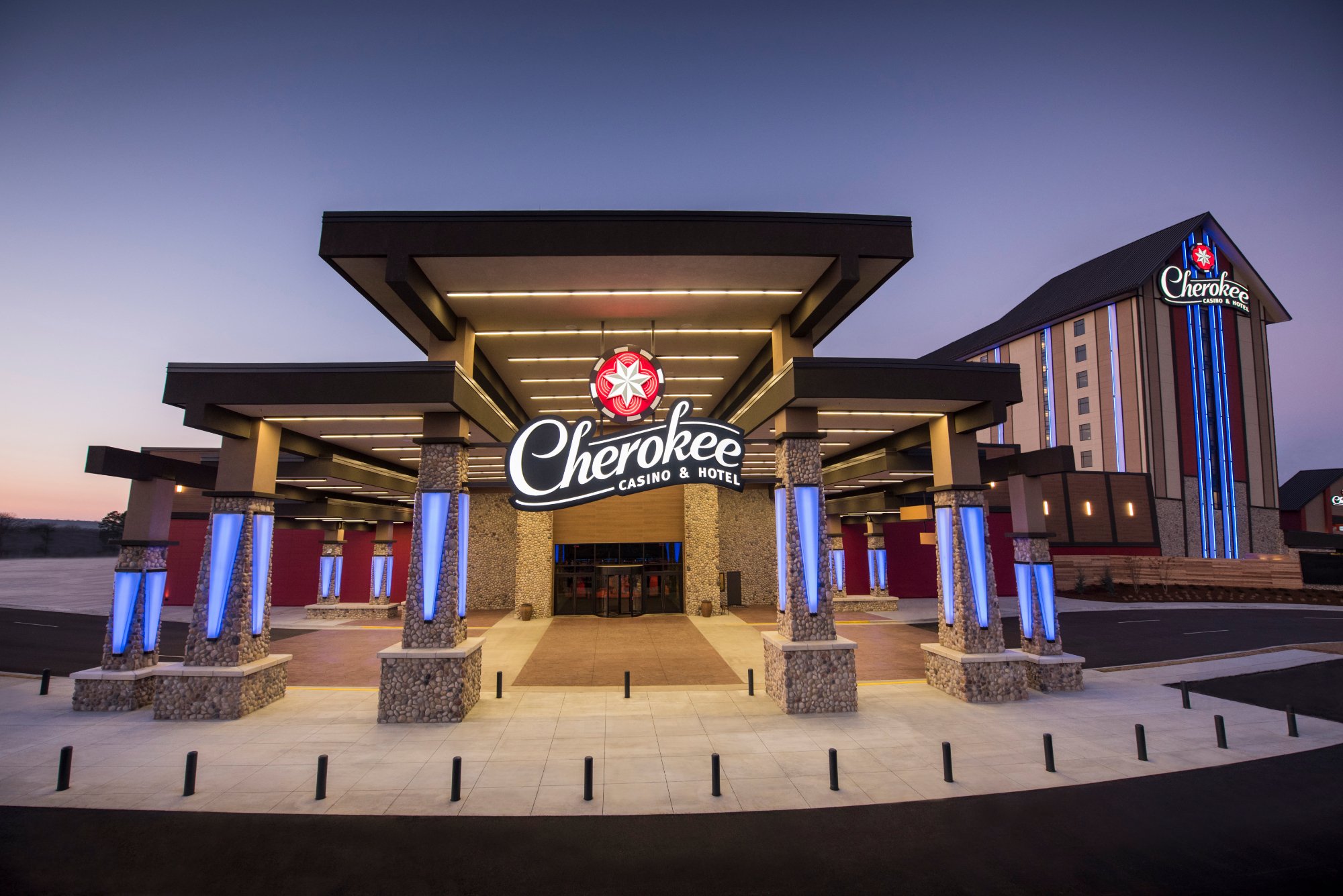 Cherokee Casino Hotel Roland