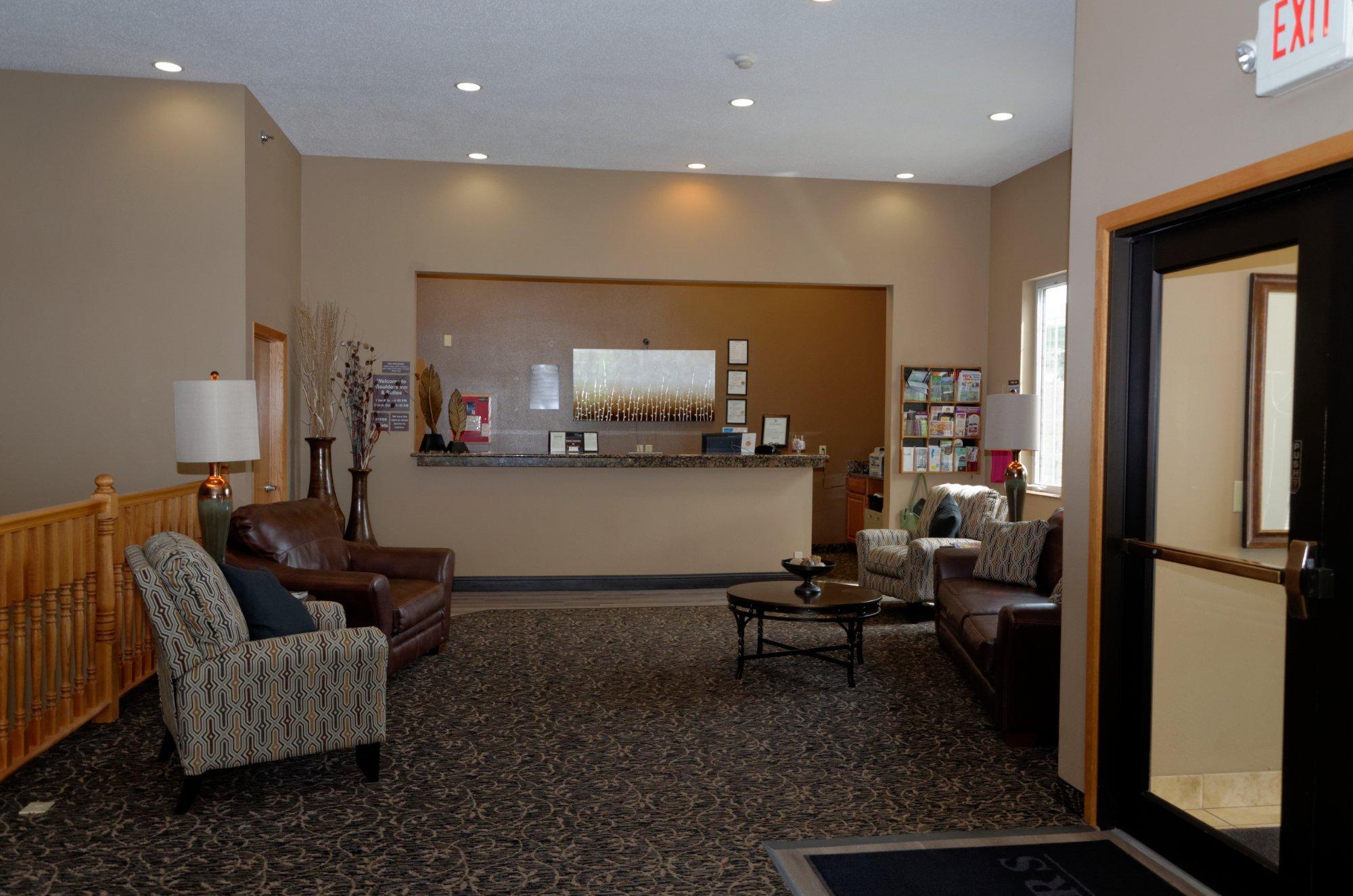 Cobblestone Inn & Suites - Denison | Majestic Hills