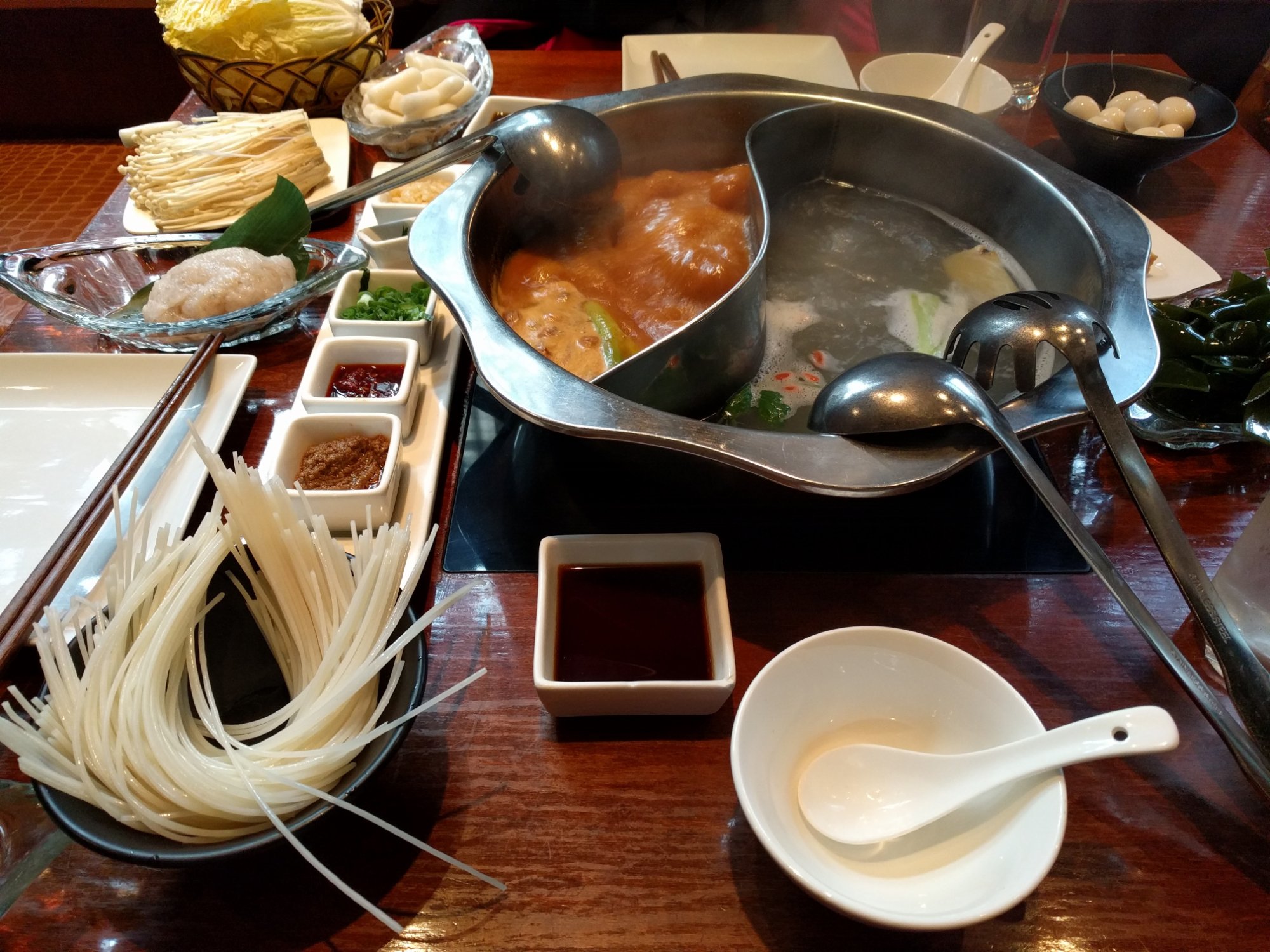 Little Q Hot Pot