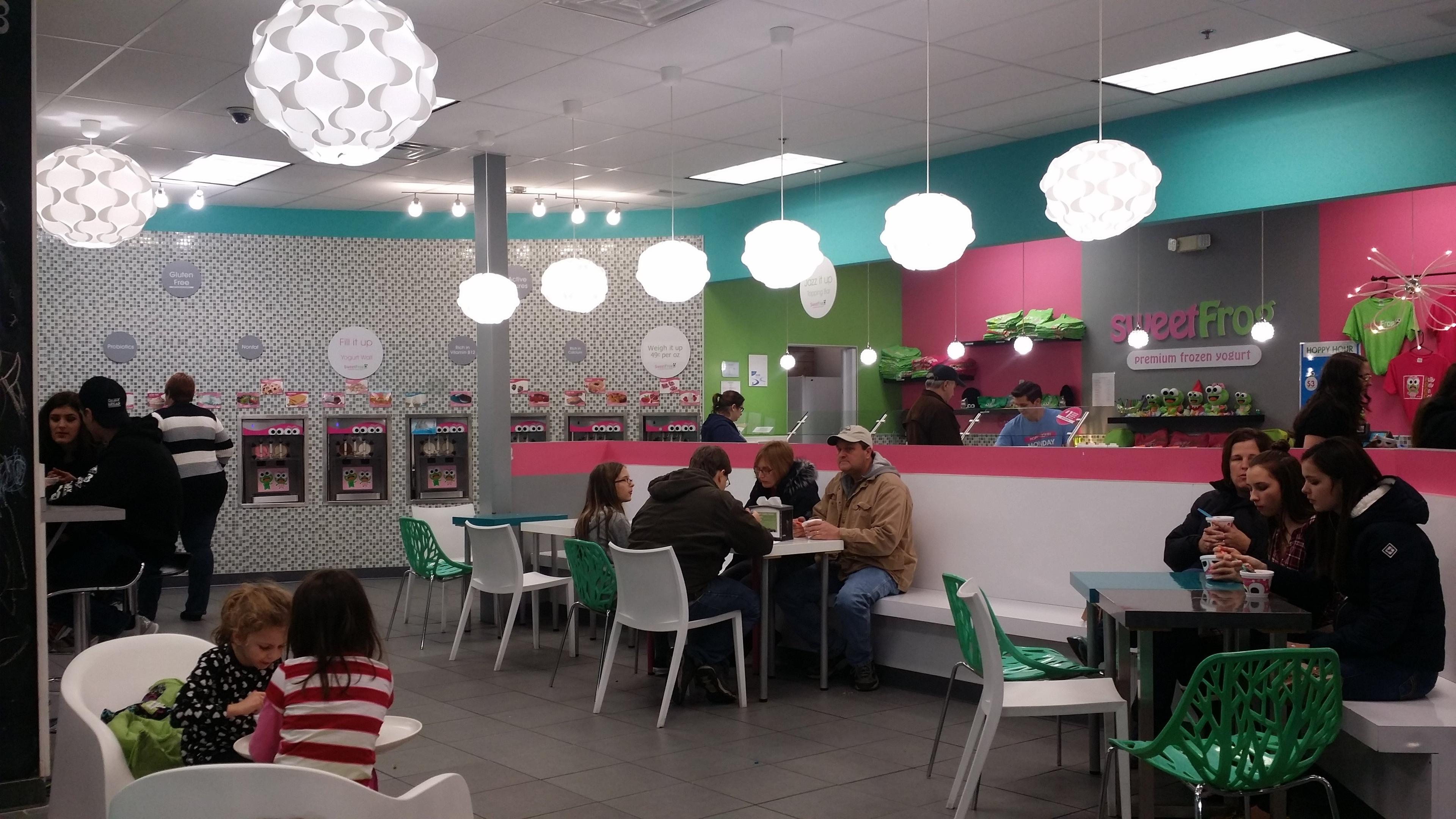 sweetFrog Premium Frozen Yogurt