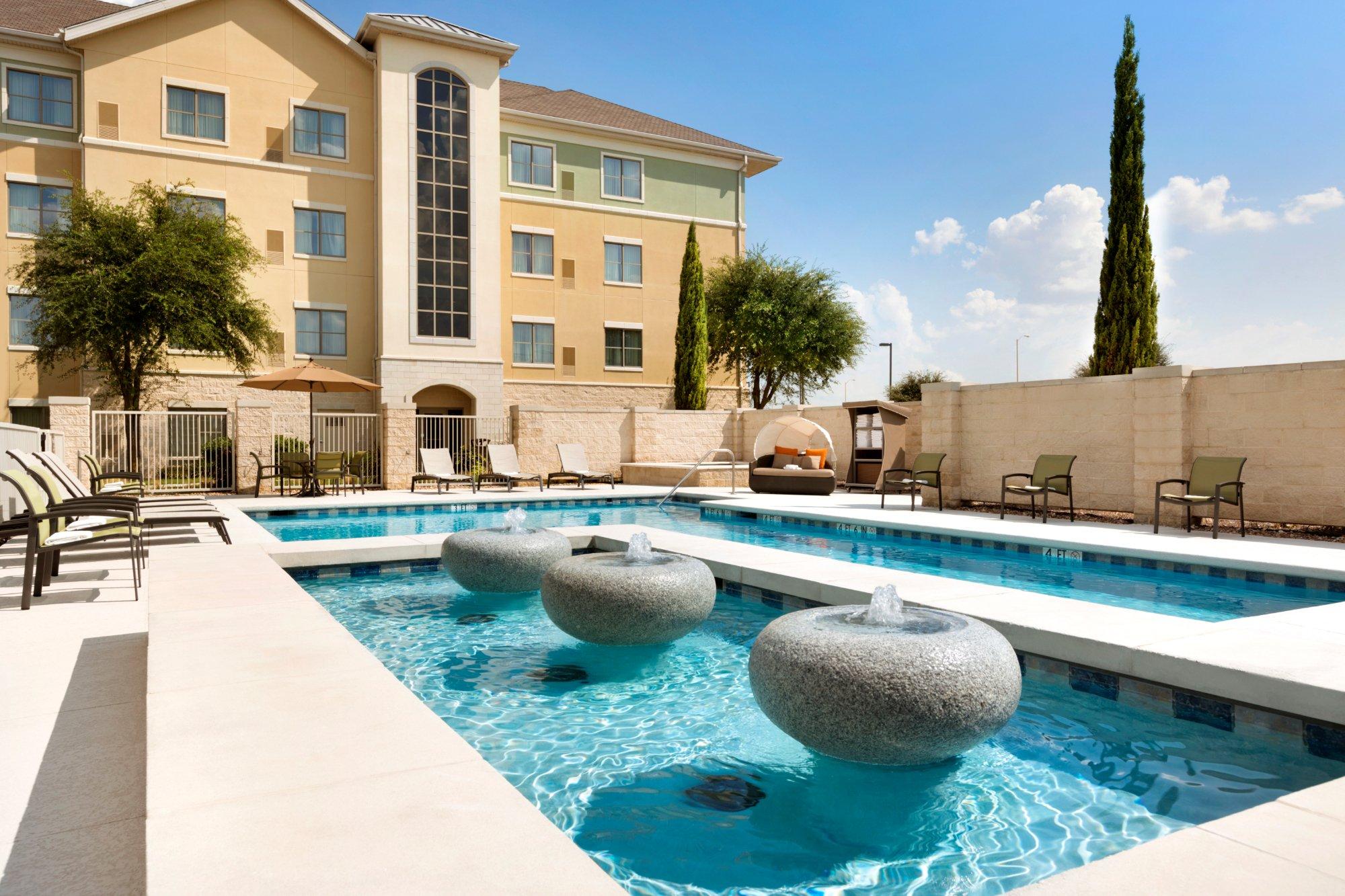 Homewood Suites by Hilton Plano-Richardson