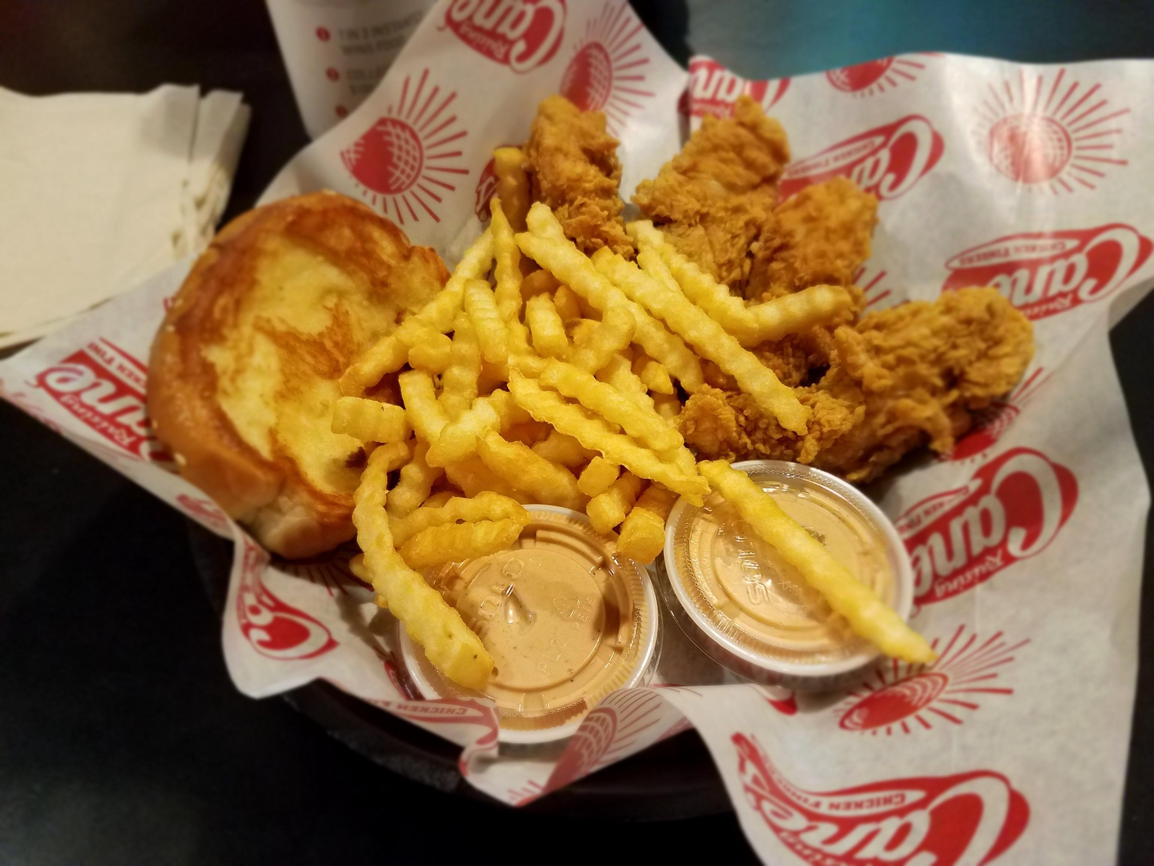 Raising Cane's Chicken Fingers