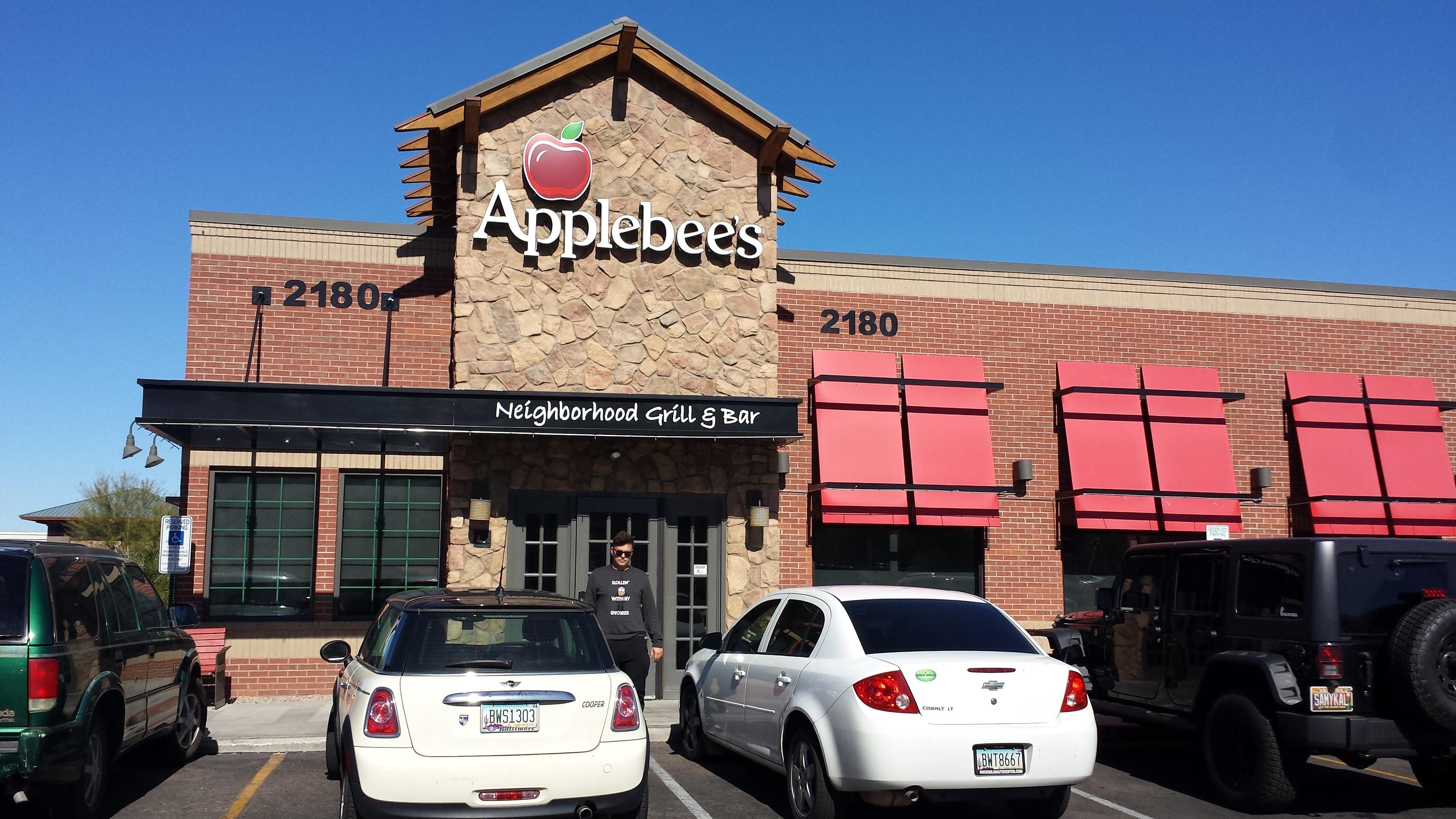 Applebee's Grill + Bar