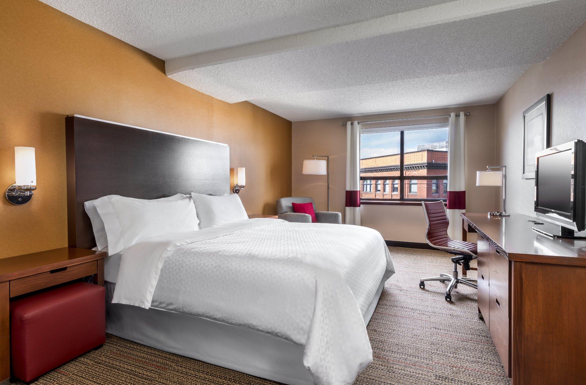 Four Points by Sheraton Kingston