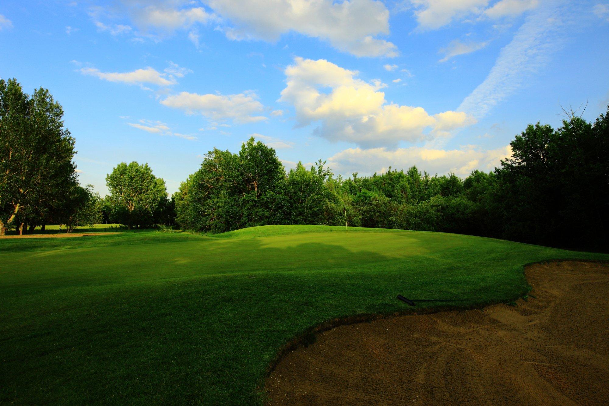 Edmonton Garrison Memorial Golf & Curling Club