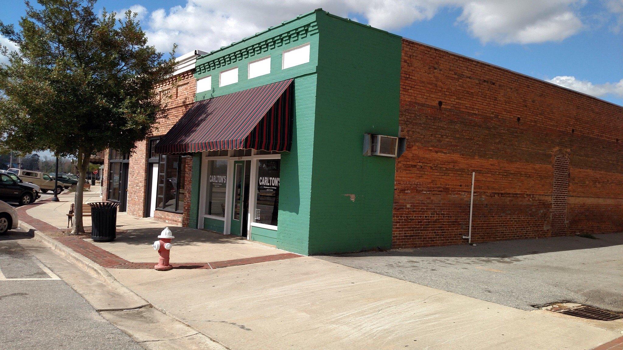 Carlton's Hamburgers & Hotdogs