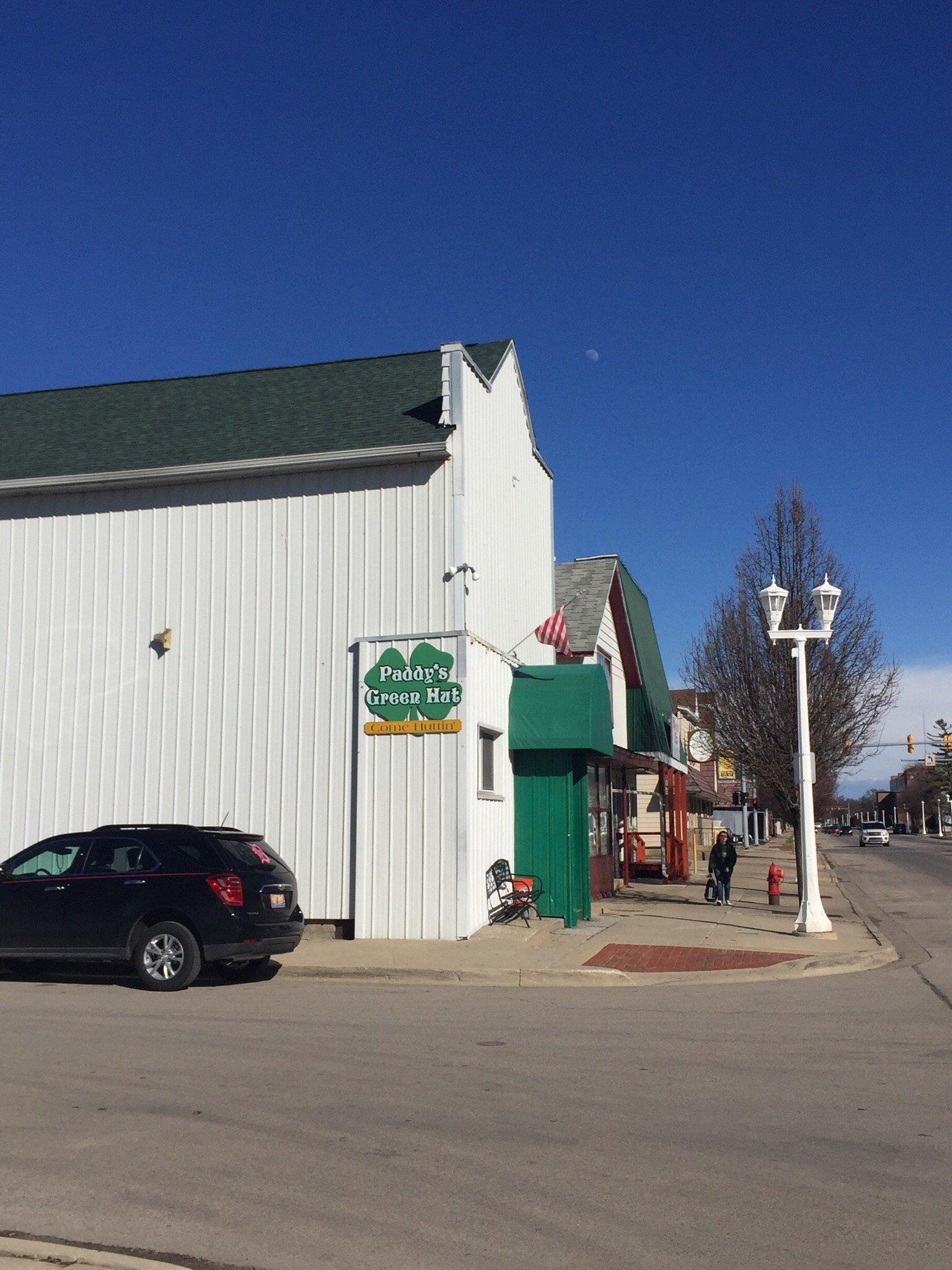 Paddy's Green Hut