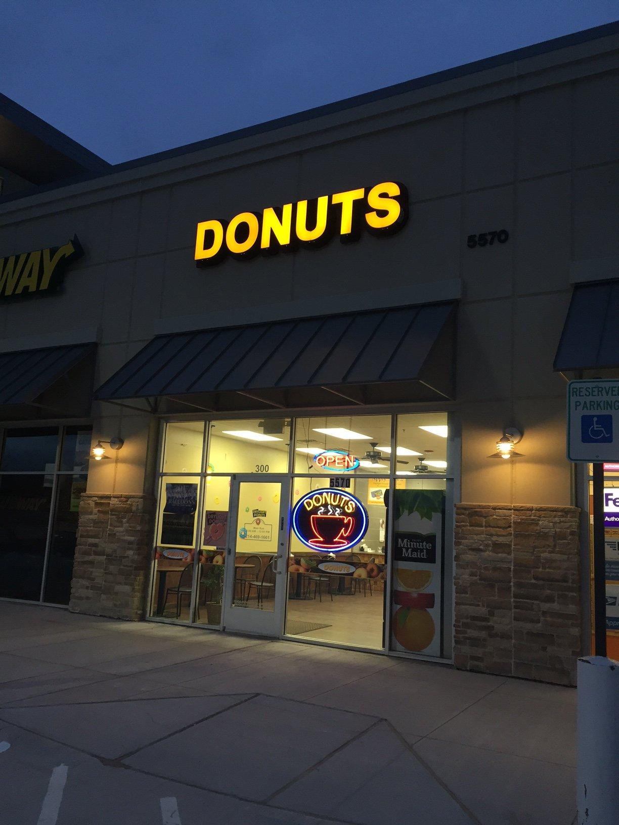 Daylight Donuts