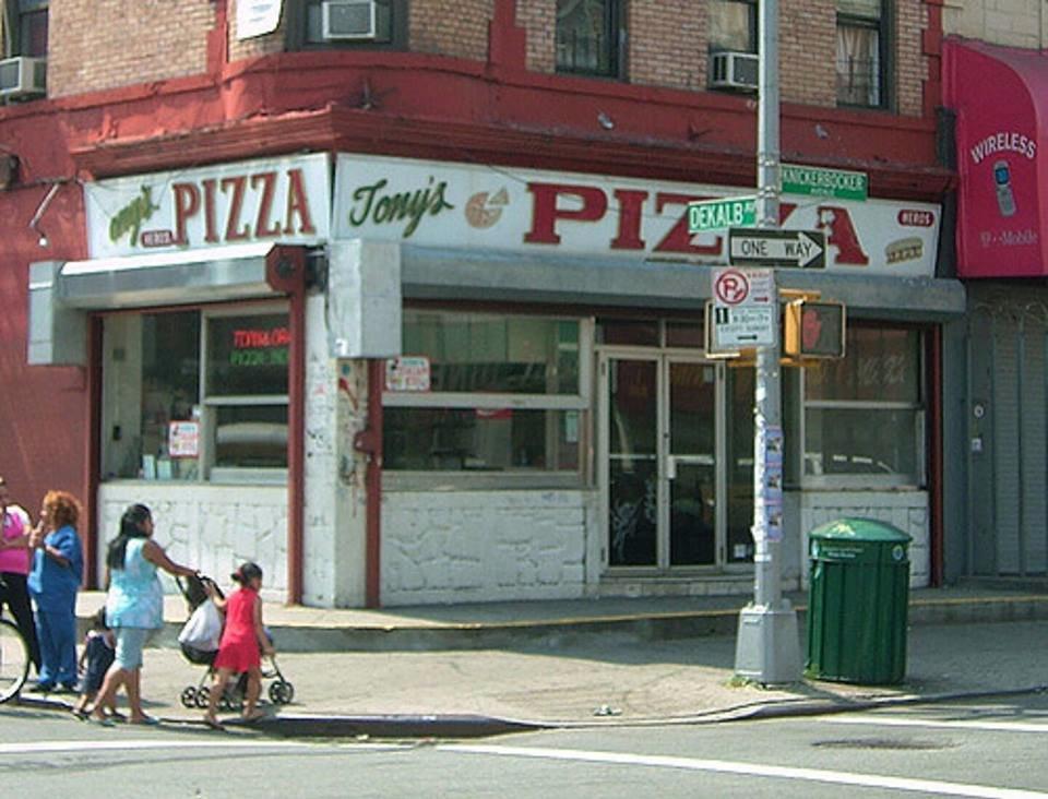 Tony's Pizza