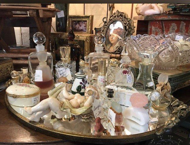 Copper Rooster Antiques & Gifts