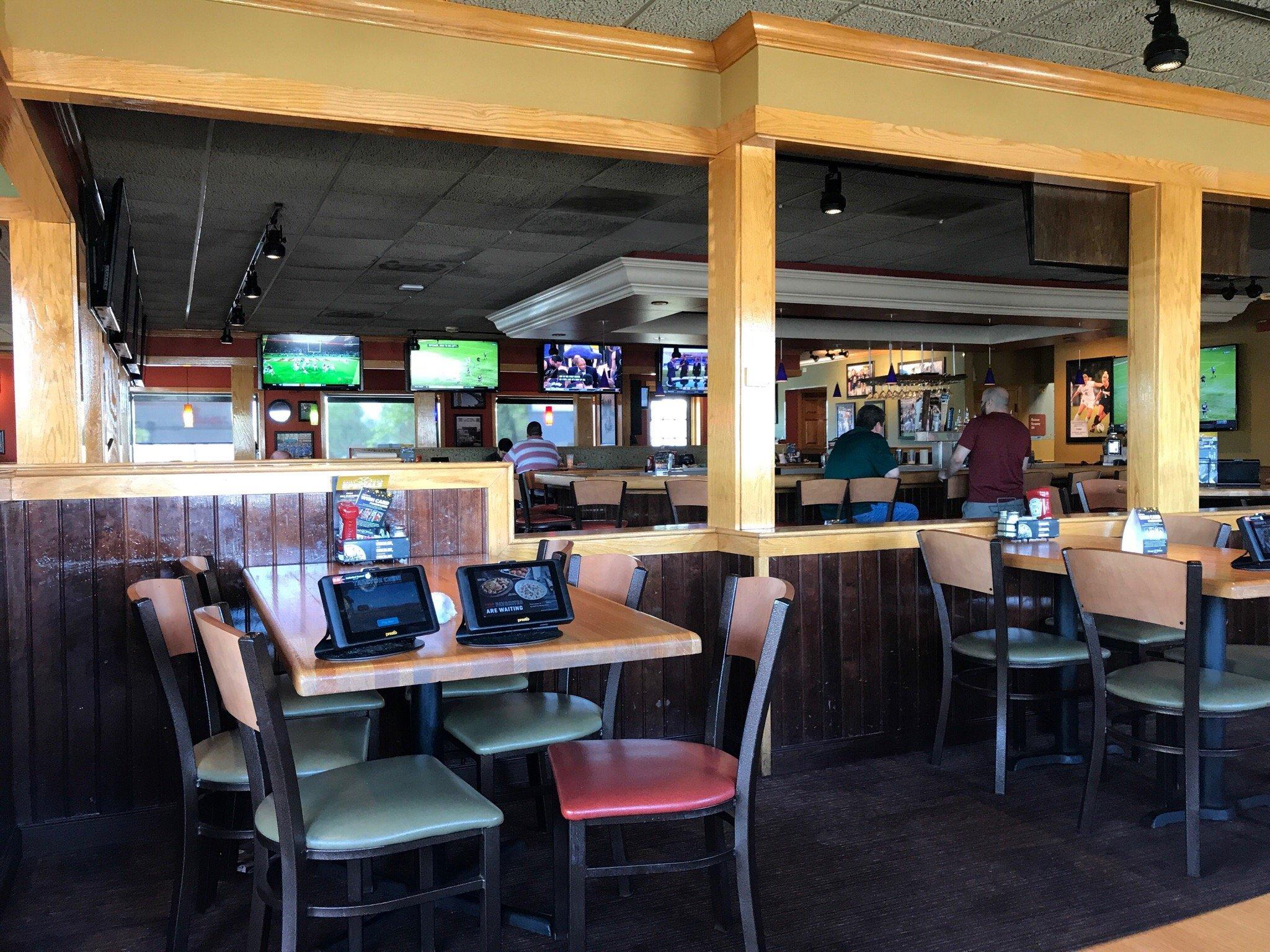 Applebee's Grill + Bar