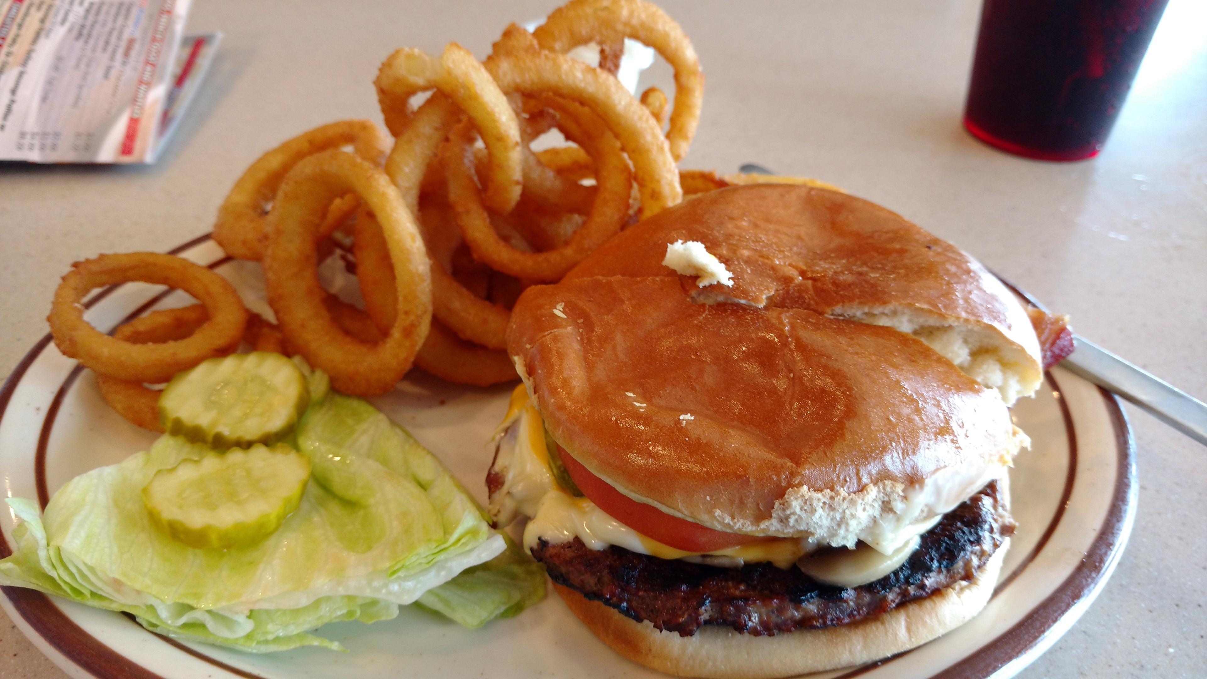 Leo's Coney Island