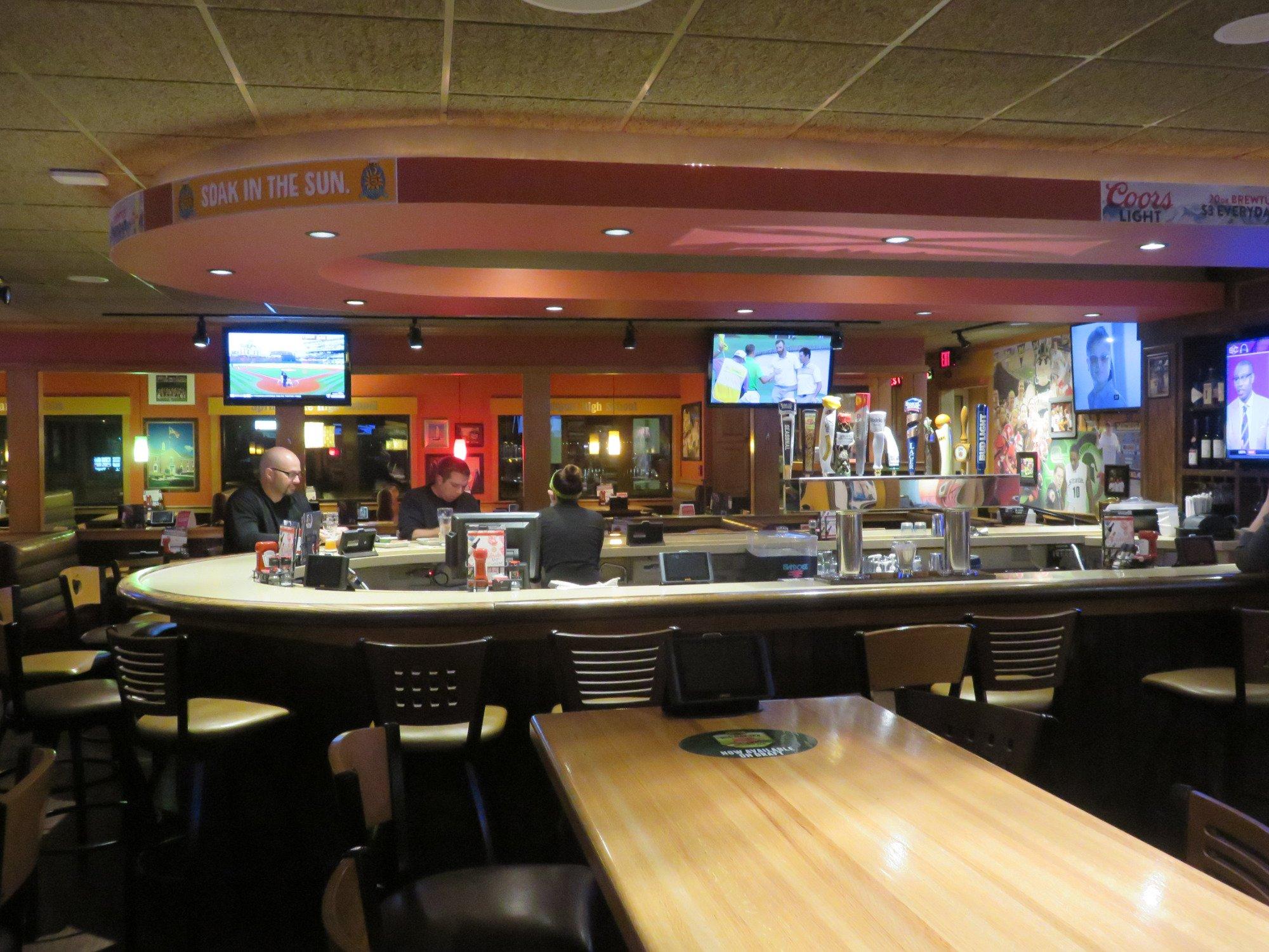 Applebee's Grill + Bar