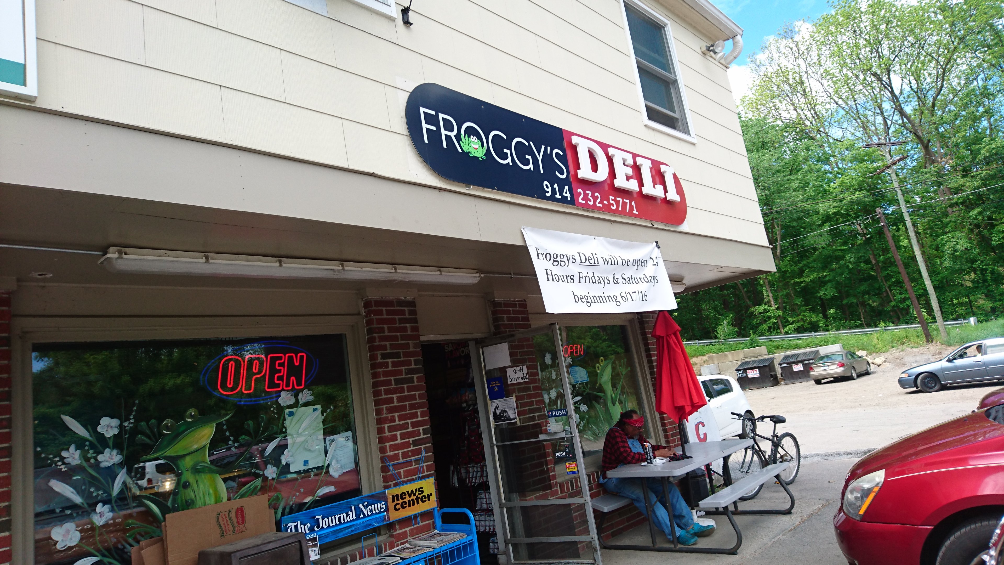 Froggys Deli