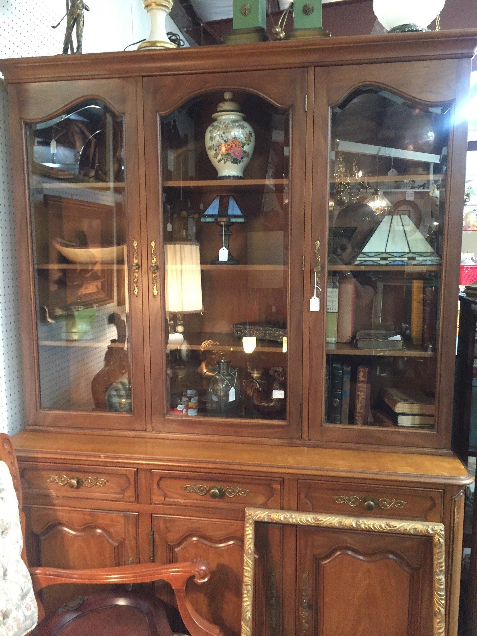 Emiline's Antiques & Collectables