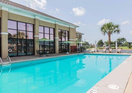 Quality Inn & Suites near Coliseum and Hwy 231 North