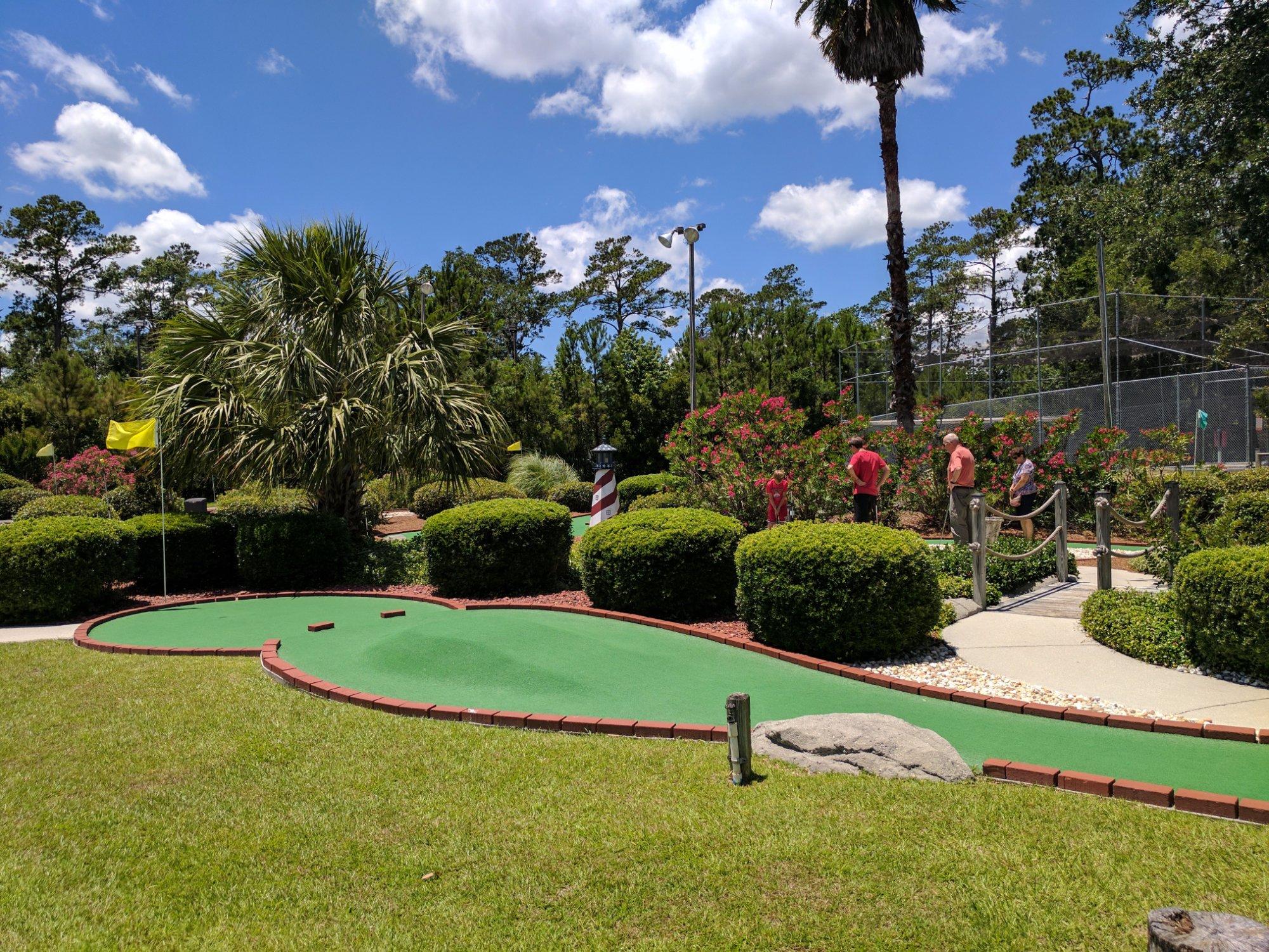 Bogeys Sports Bar & Mini Golf