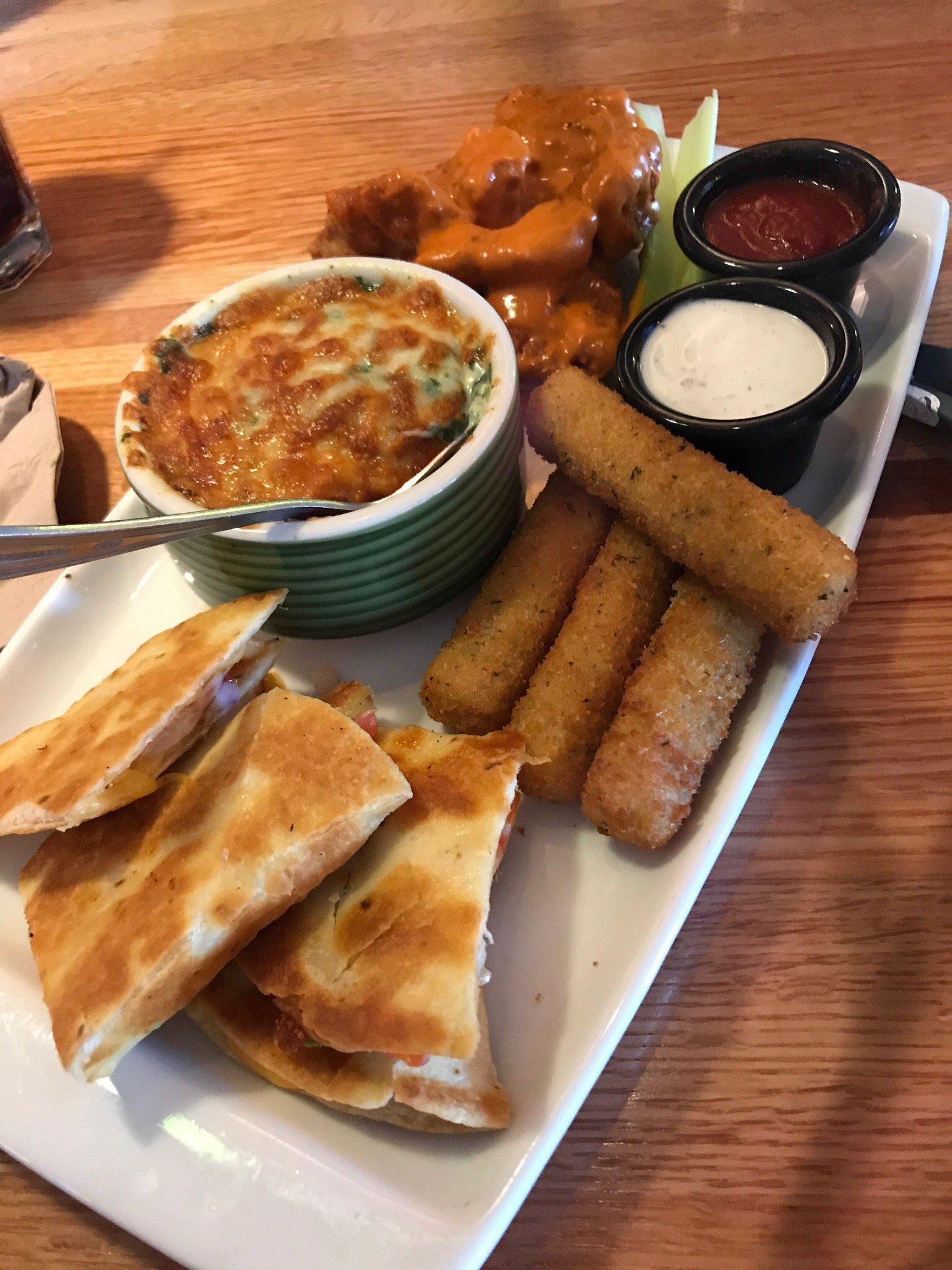 Applebee's Grill + Bar