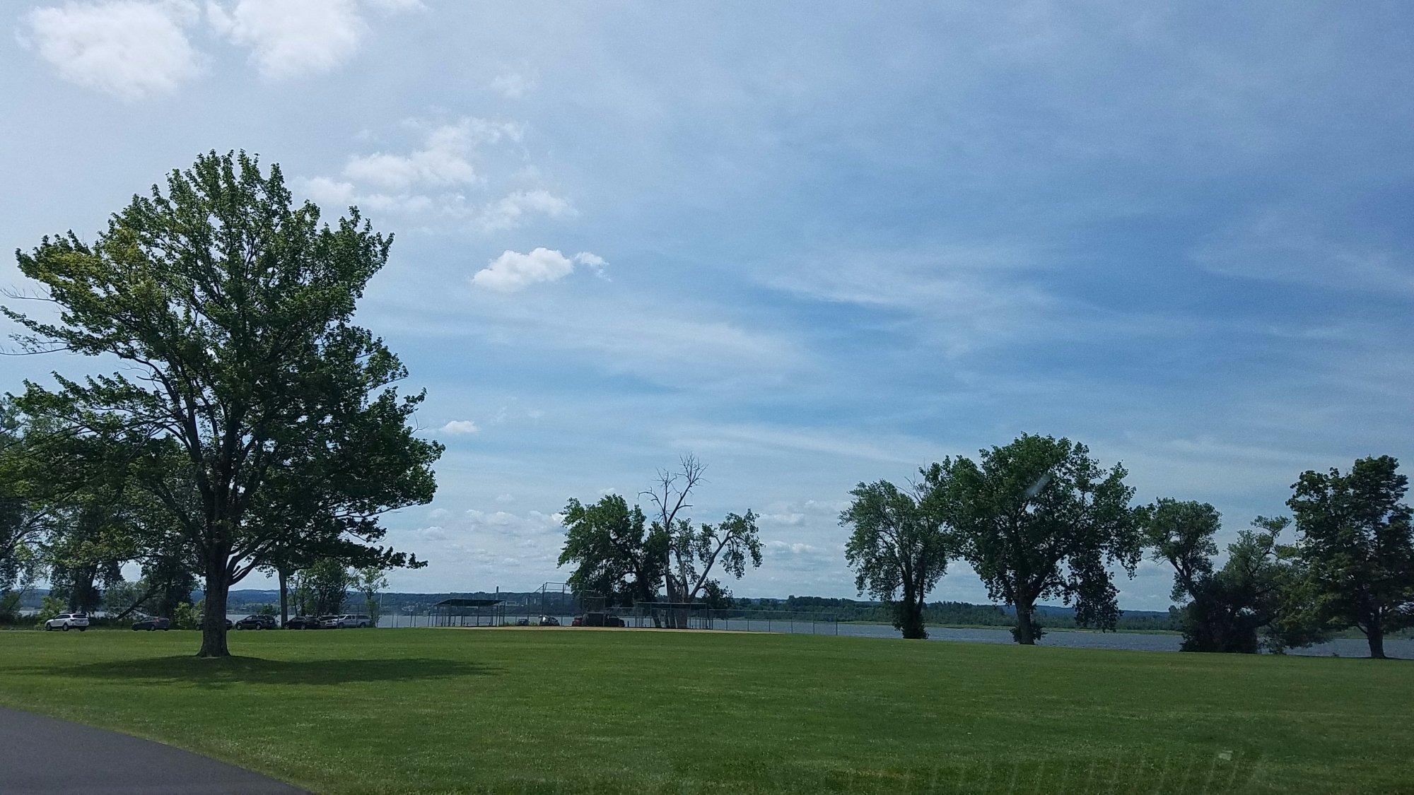 Oneida Shores Park