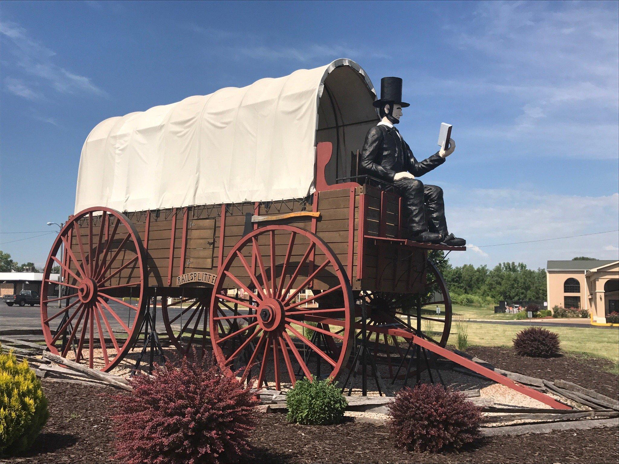 Railsplitter Covered Wagon