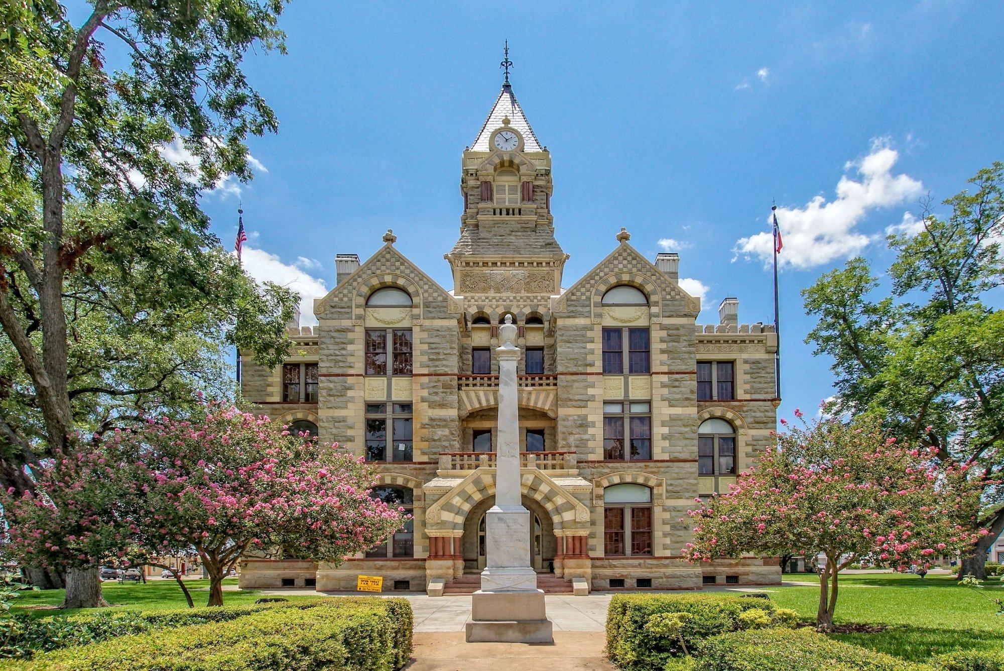 Fayette County Courthouse