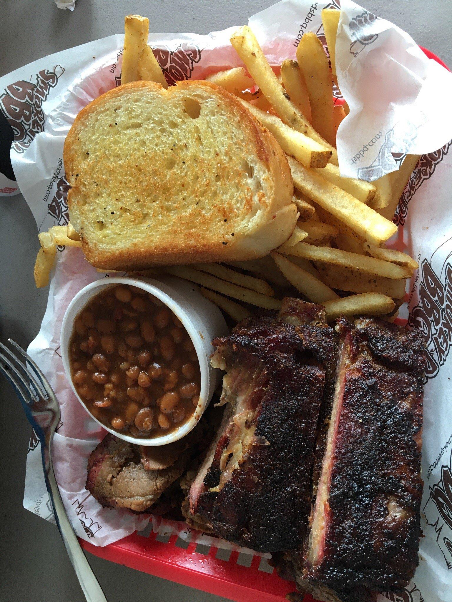 Smokey D's BBQ