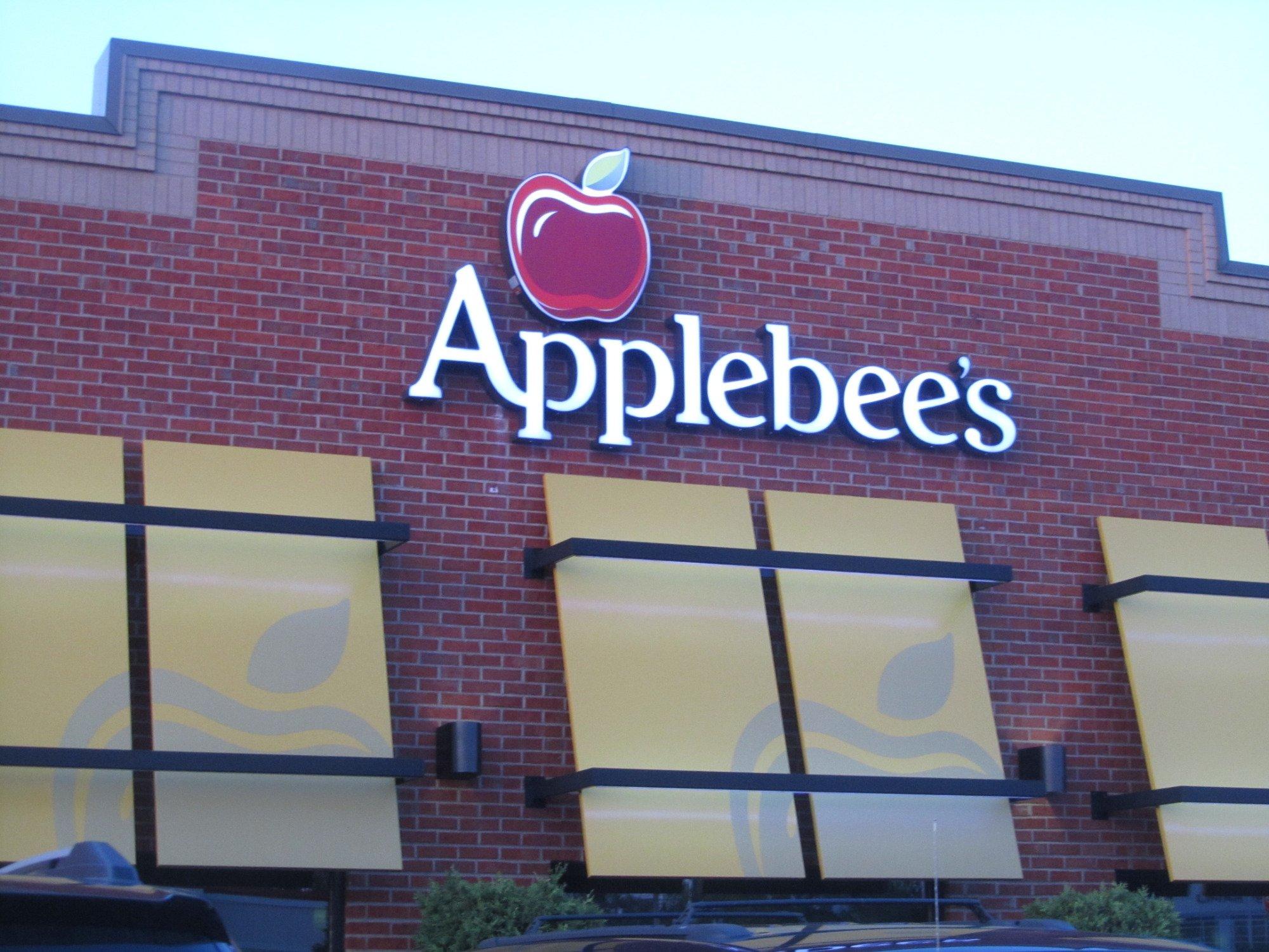 Applebee's Grill + Bar