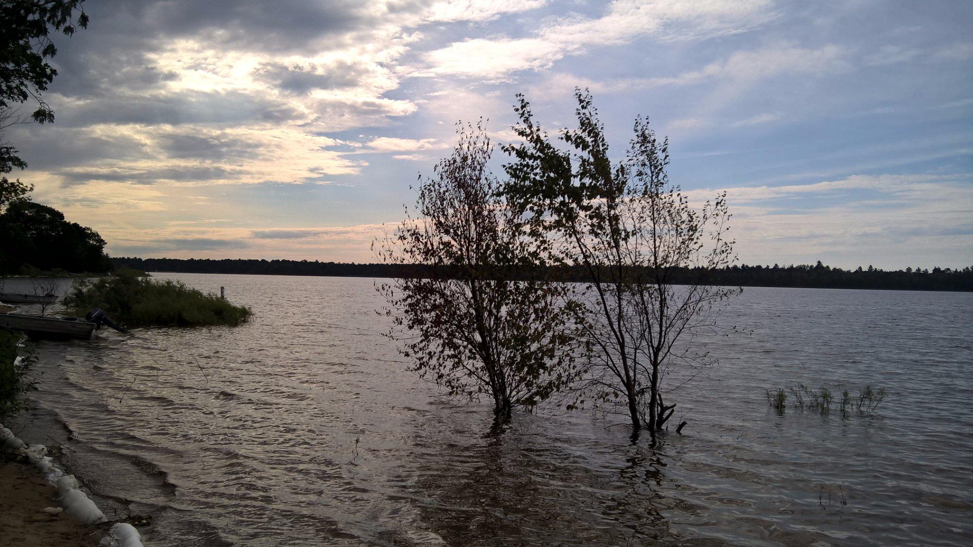 Muskallonge Lake State Park