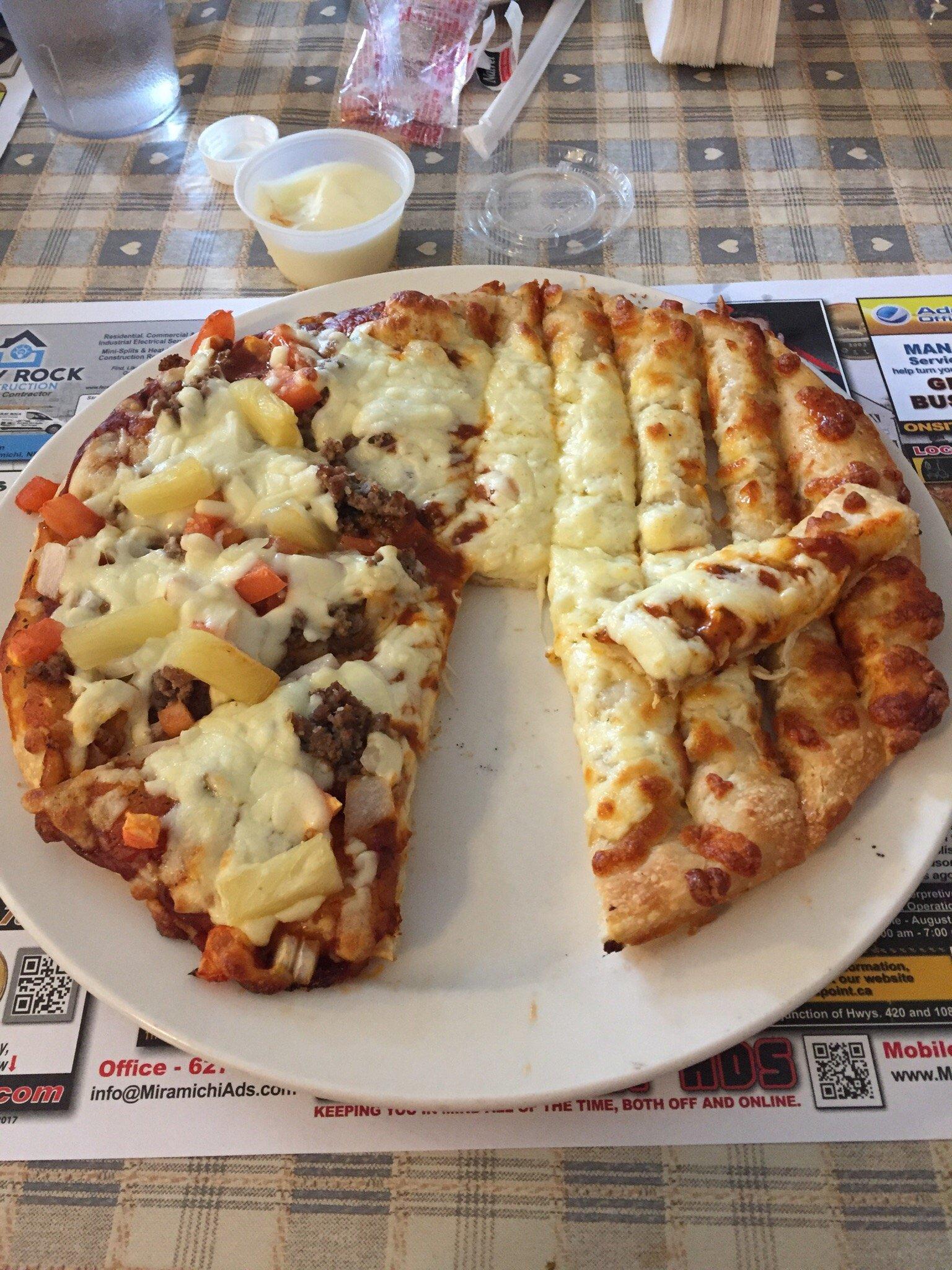 Trio Pizza