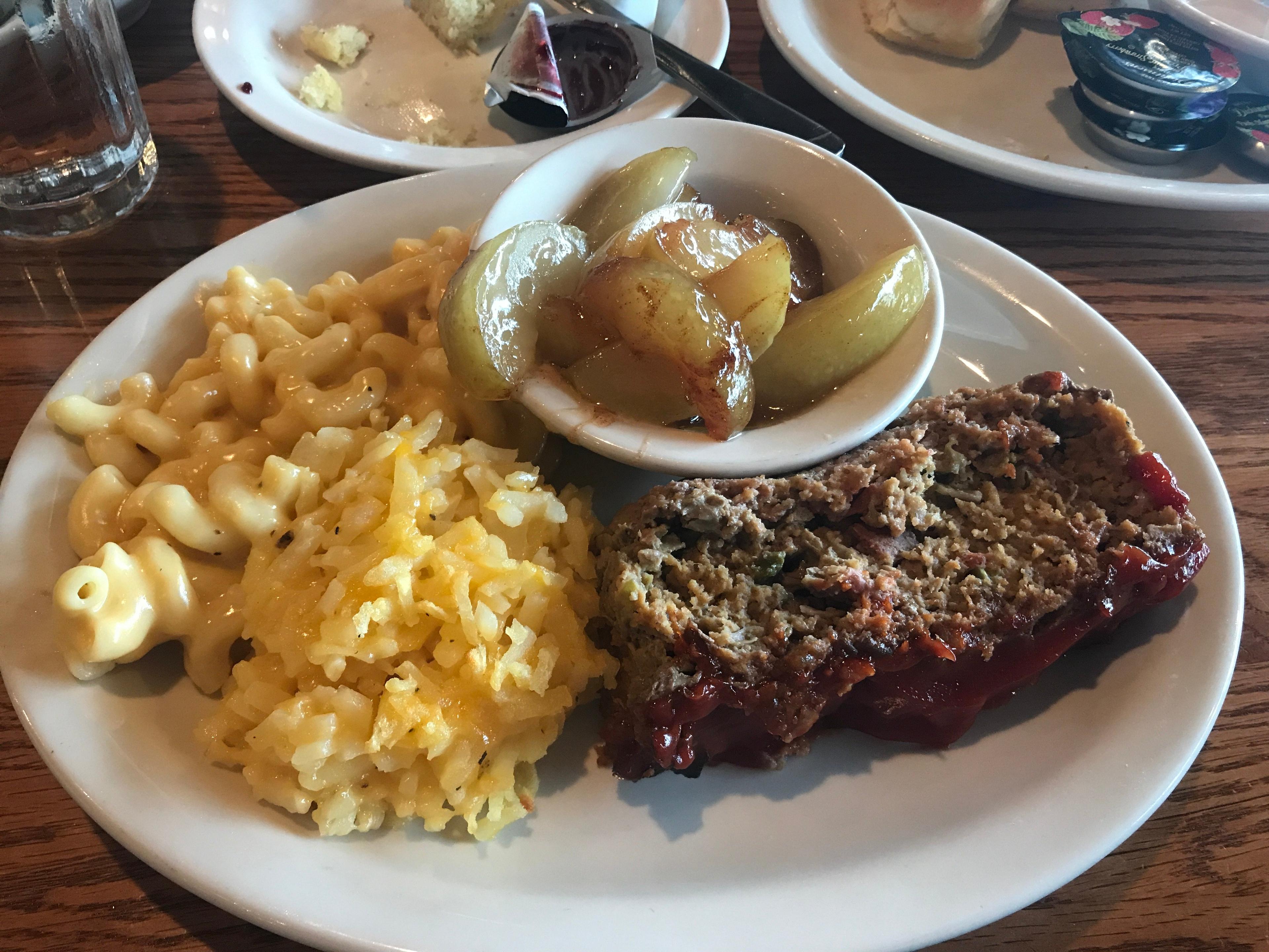 Cracker Barrel Old Country Store