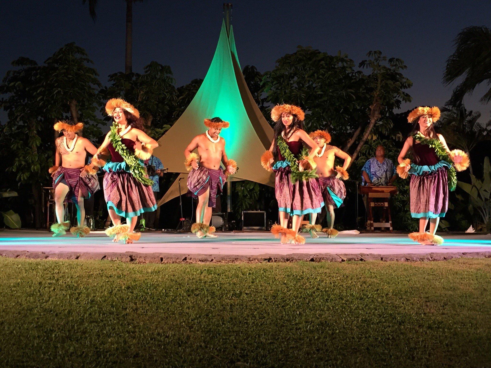 Hawaii Loa Luau