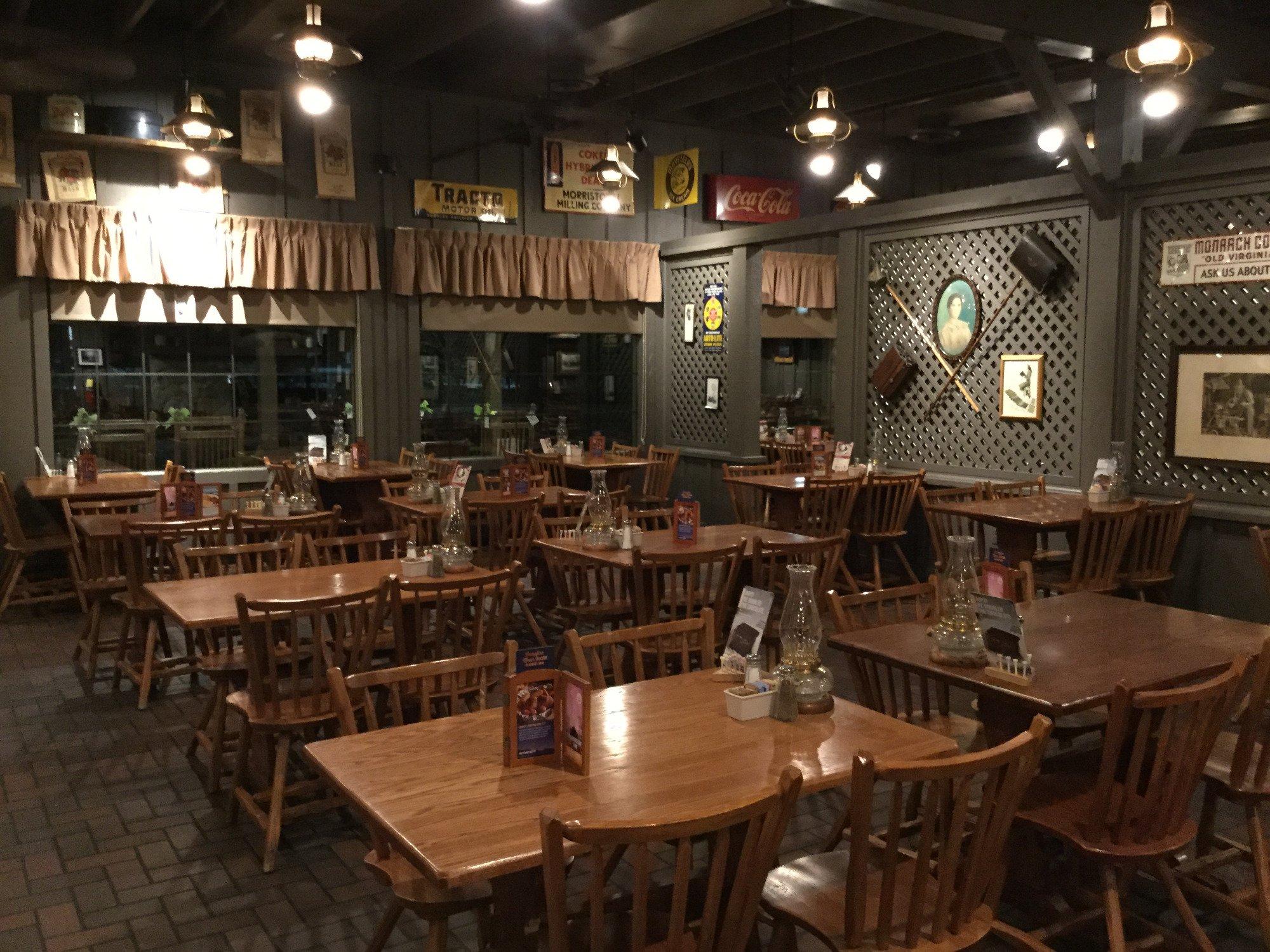 Cracker Barrel Old Country Store