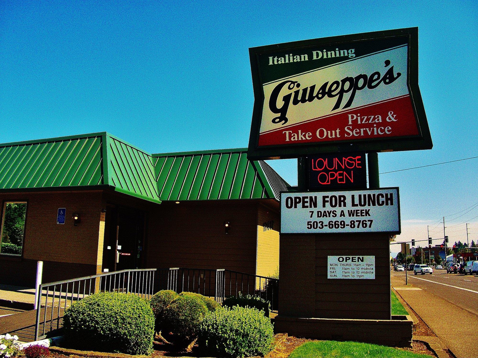 Giuseppe's Italian Restaurant & Lounge