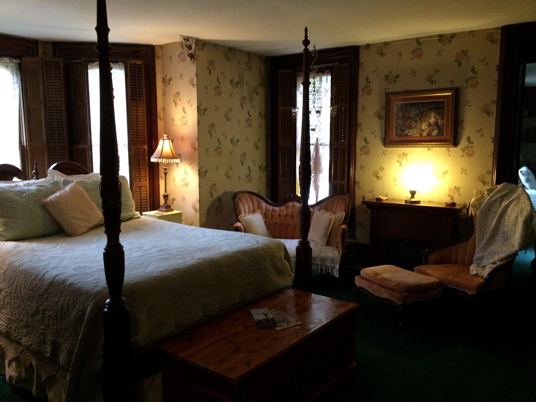 Kimmell House Inn Bed & Breakfast