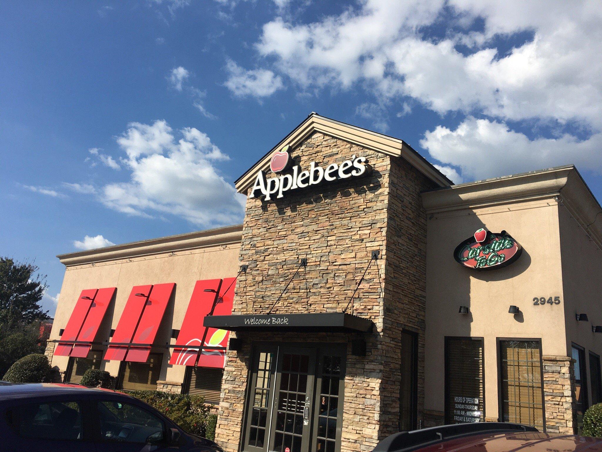 Applebee's Grill + Bar