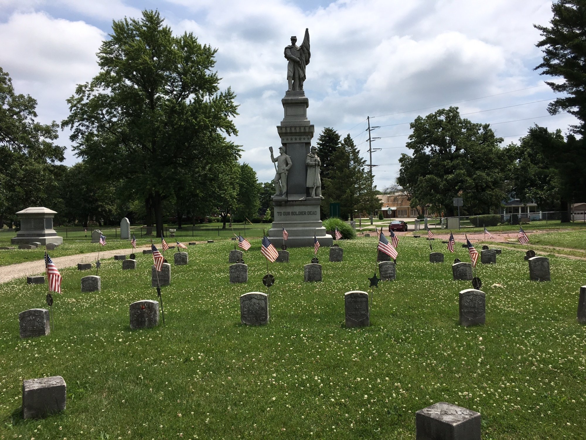 Oakwood and Eastlawn Cemeteries