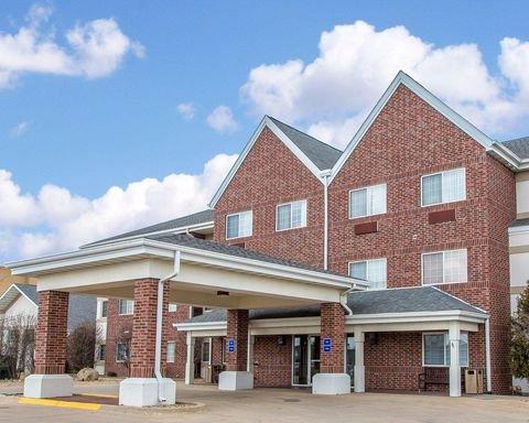 Mainstay Suites Cedar Rapids North-Marion